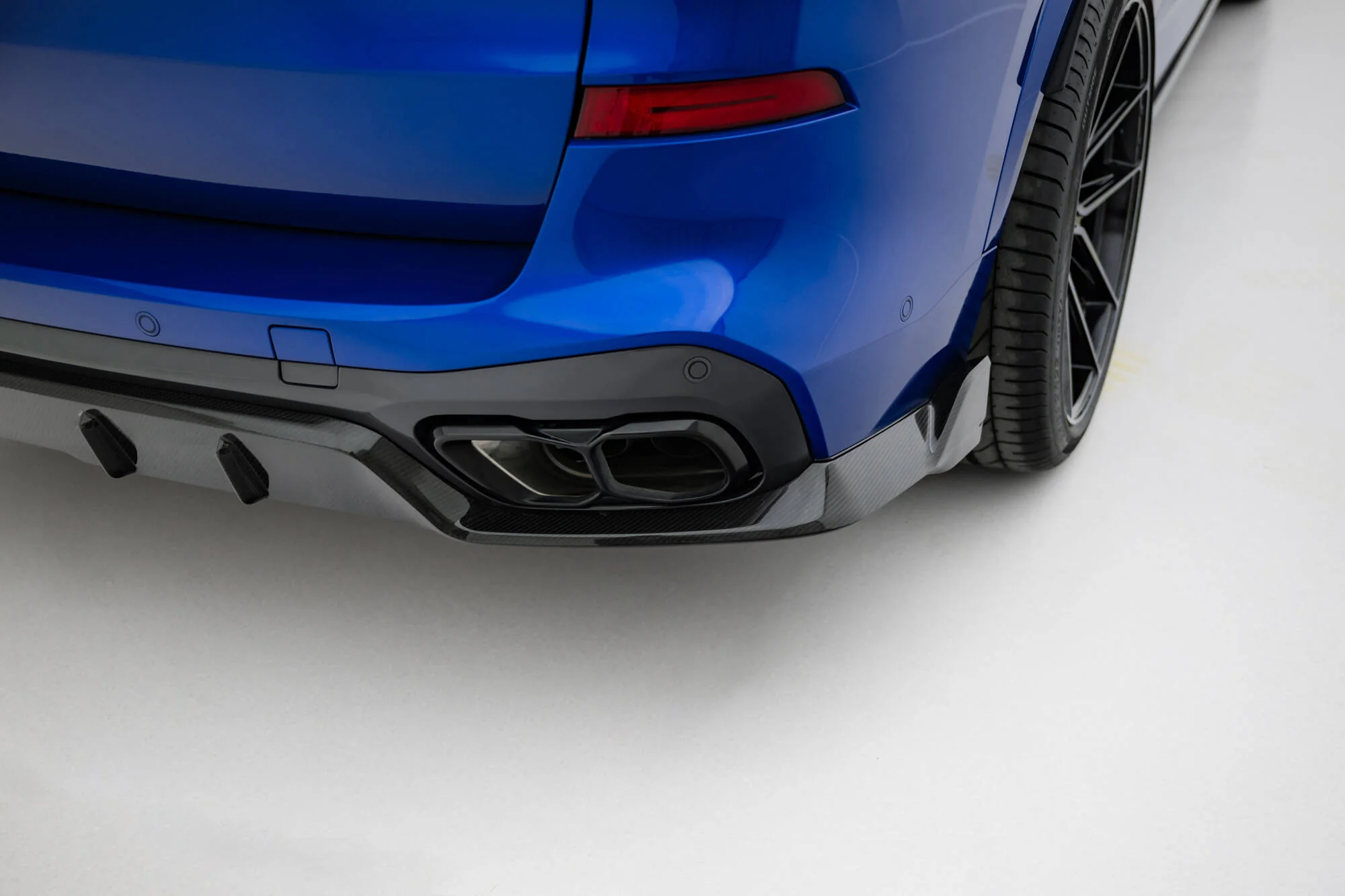 Carbon Fiber Rear Diffuser BMW X5 M-Pack G05 Facelift - Image 7