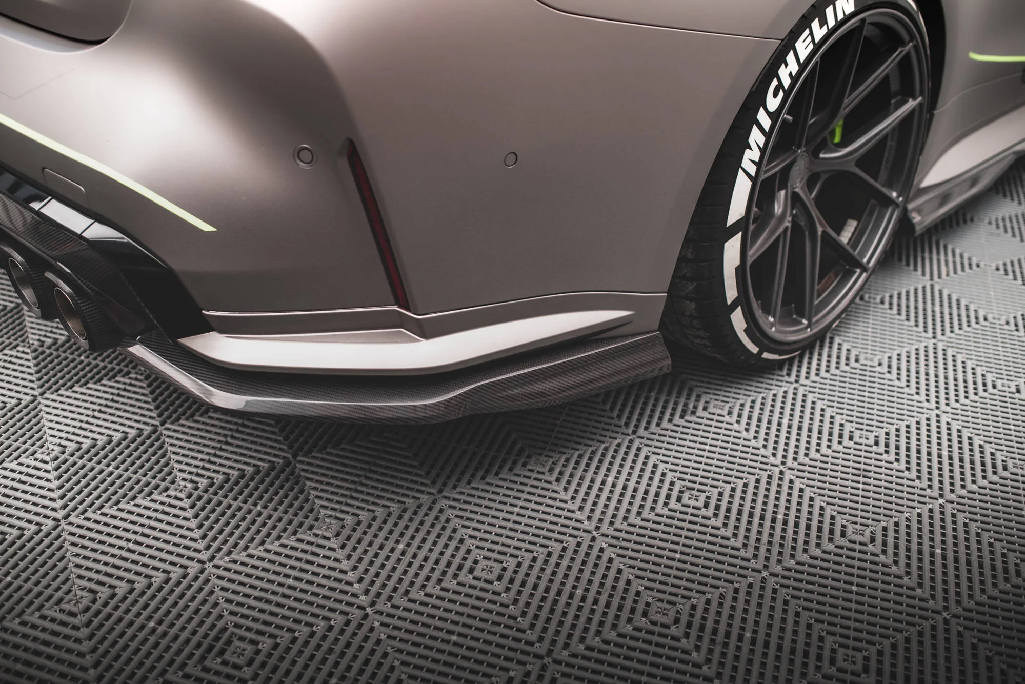 CARBON FIBER REAR SIDE SPLITTERS BMW M4 G82 (SET FOR DIFFUSER ONLY) - Image 4