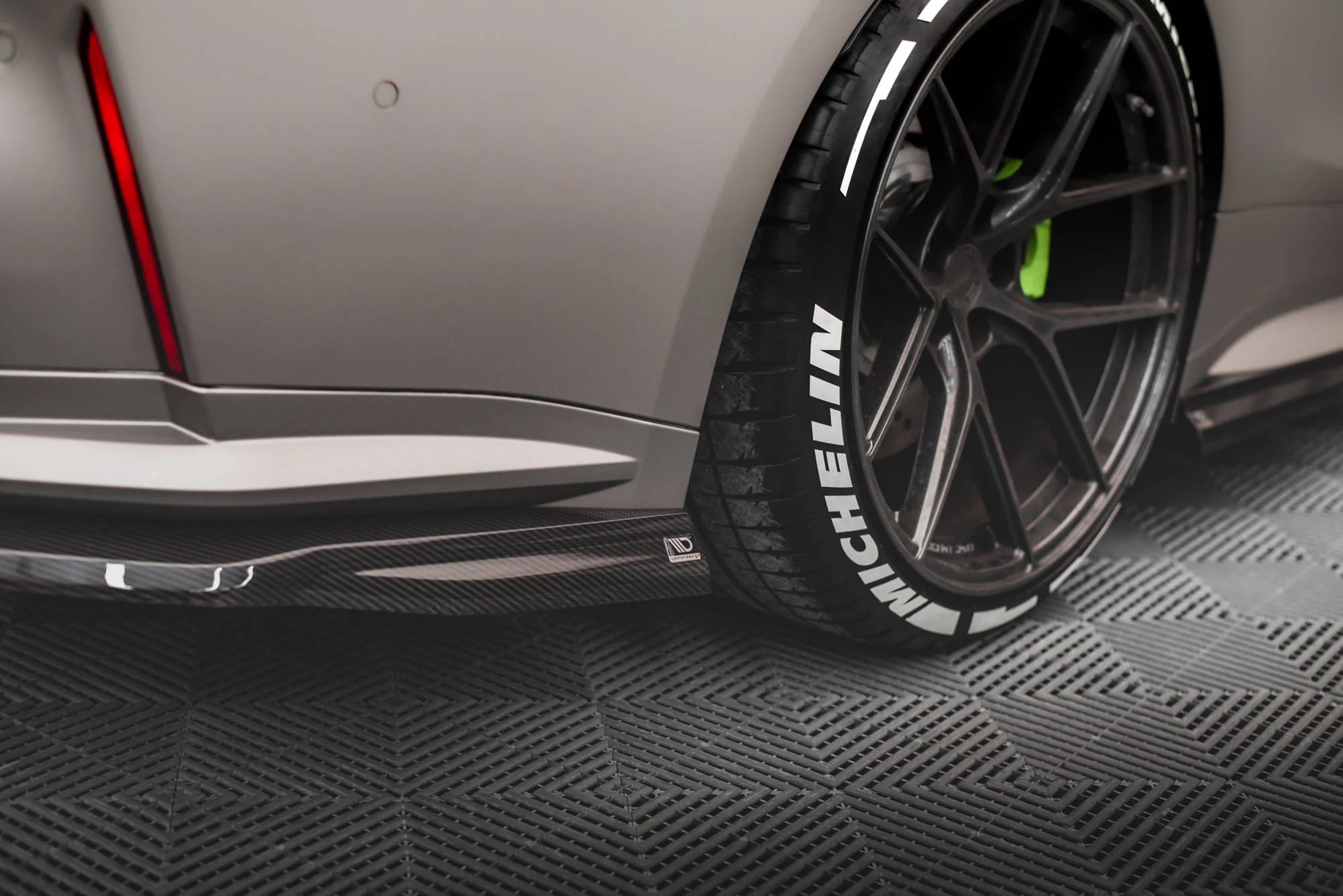CARBON FIBER REAR SIDE SPLITTERS BMW M4 G82 (SET FOR DIFFUSER ONLY) - Image 5