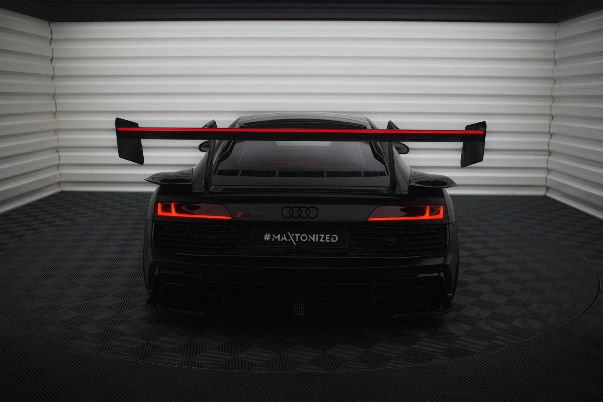 Carbon Spoiler + LED Audi R8 Mk2 - Image 4