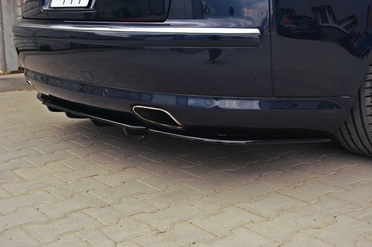 CENTRAL REAR SPLITTER AUDI A8 W12 D3 (WITH VERTICAL BARS) - Image 3