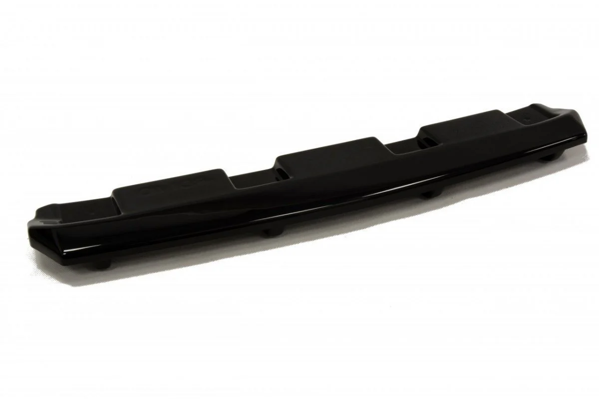 CENTRAL REAR SPLITTER AUDI A8 W12 D3 (WITH VERTICAL BARS) - Image 4