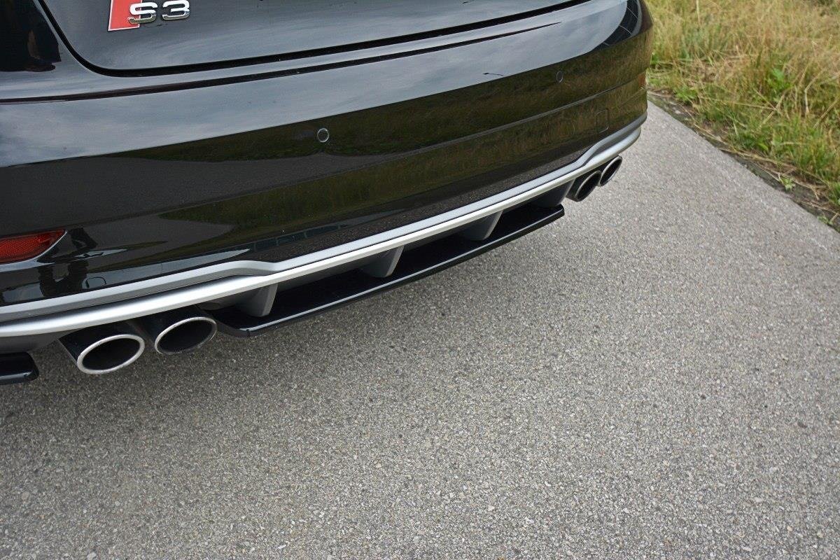CENTRAL REAR SPLITTER AUDI S3 8V FL SEDAN - Image 4