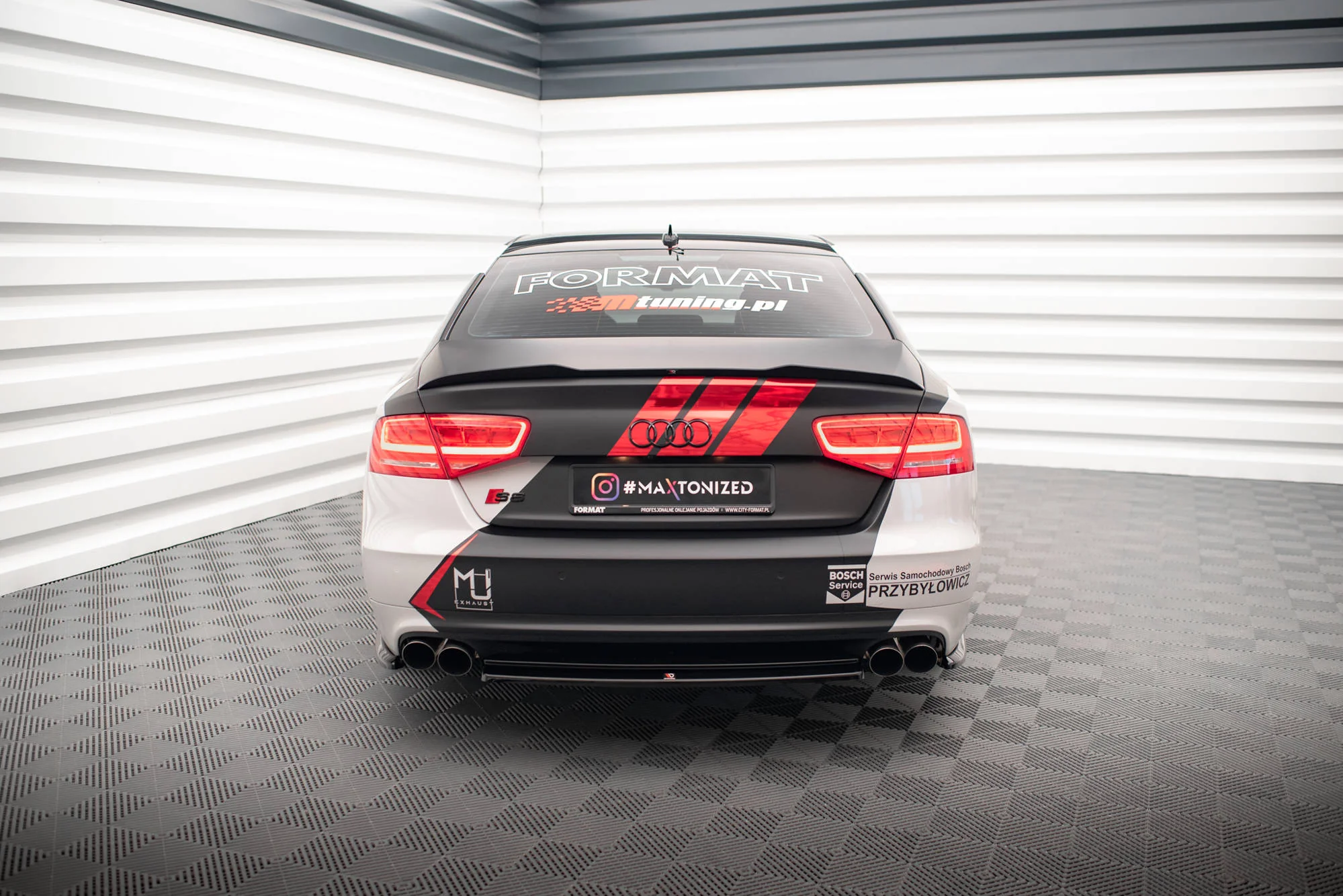 CENTRAL REAR SPLITTER FOR AUDI S8 D4 - Image 4