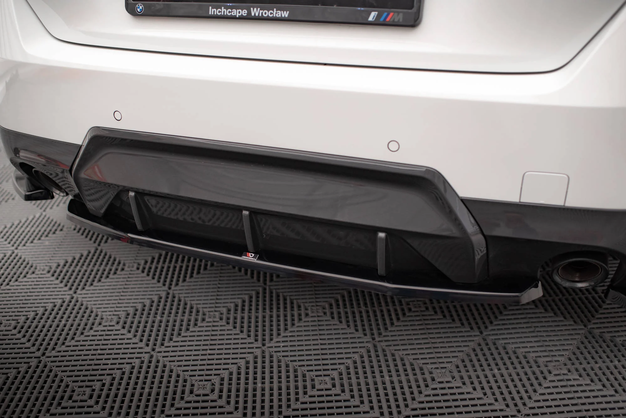 CENTRAL REAR SPLITTER FOR BMW 2 COUPE M-PACK G42 - Image 3