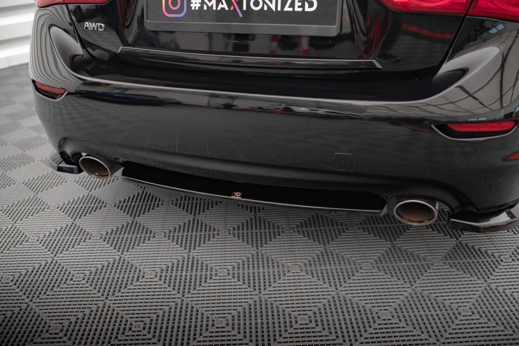 CENTRAL REAR SPLITTER FOR INFINITI Q50 S MK1 - Image 3