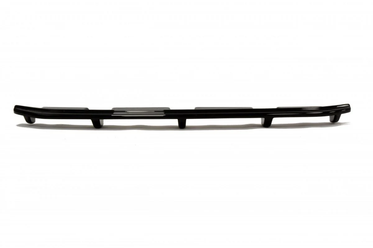 CENTRAL REAR SPLITTER MERCEDES CLS C218 (WITH A VERTICAL BAR) AMG LINE - Image 4