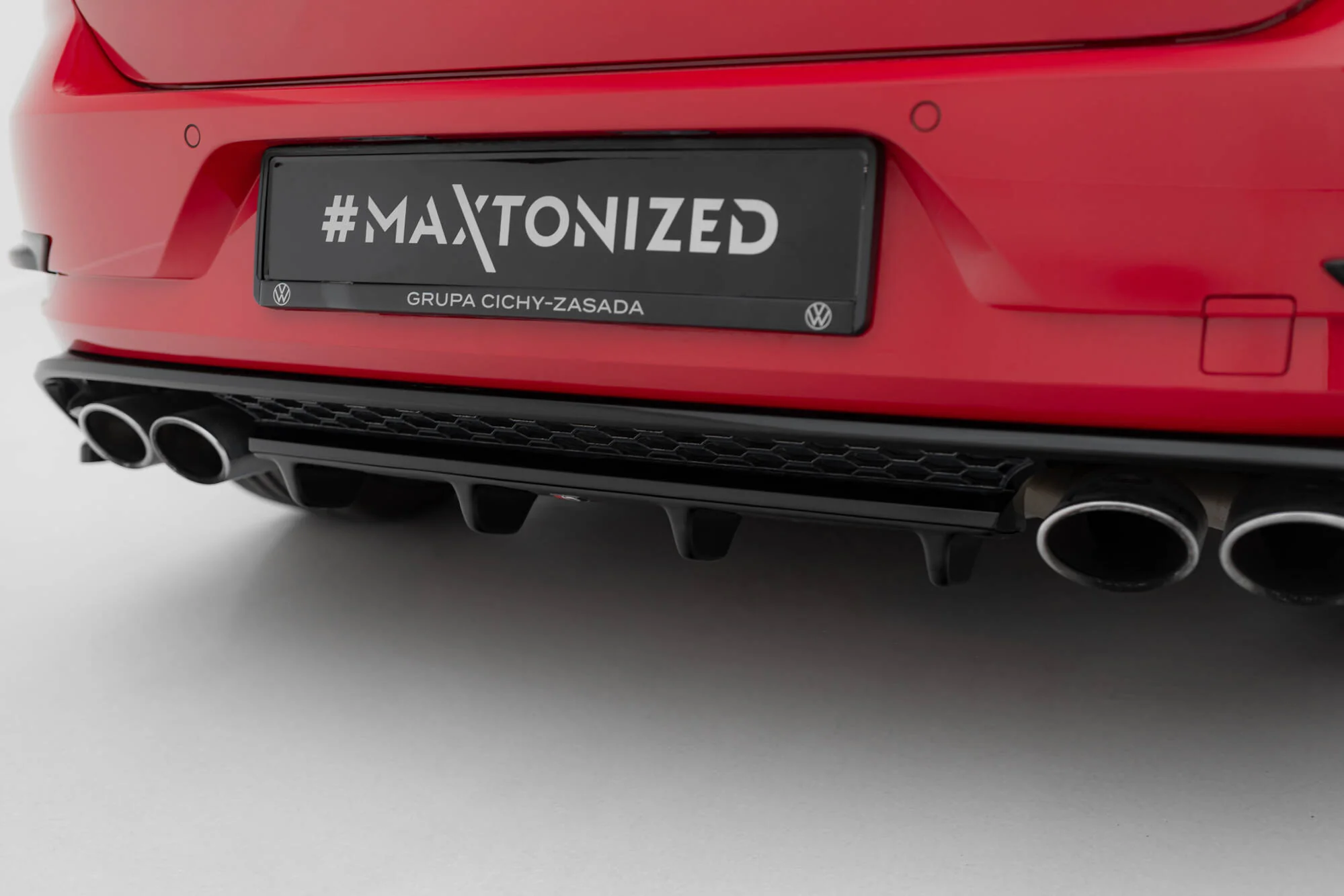 CENTRAL REAR SPLITTER VW GOLF VII R (FACELIFT) - Image 4