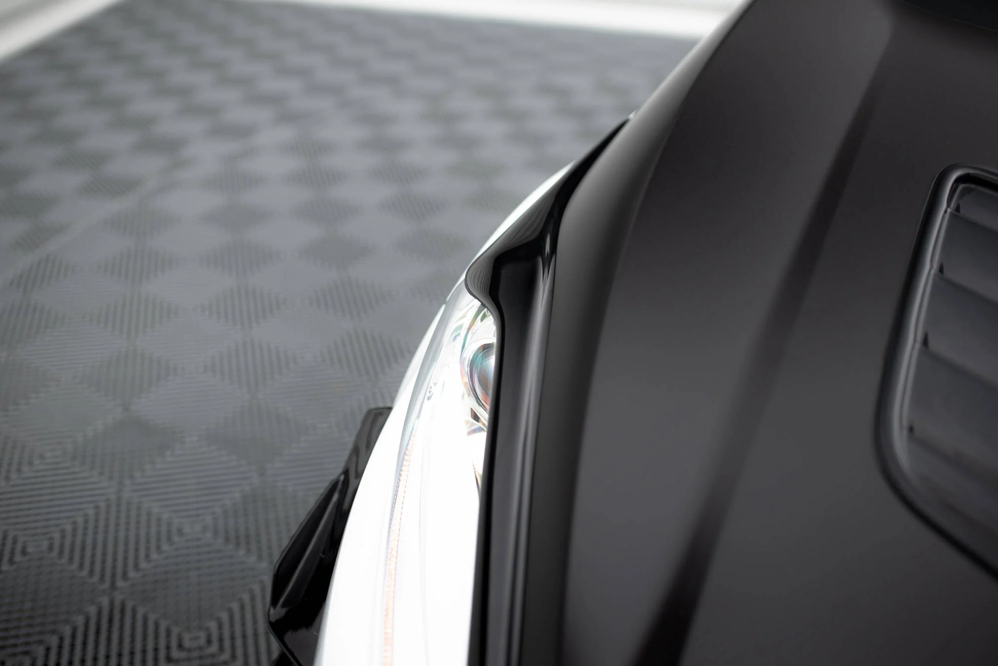 Eyebrows V.2 Ford Fiesta ST / ST-Line / Standard Mk7 F - Image 4