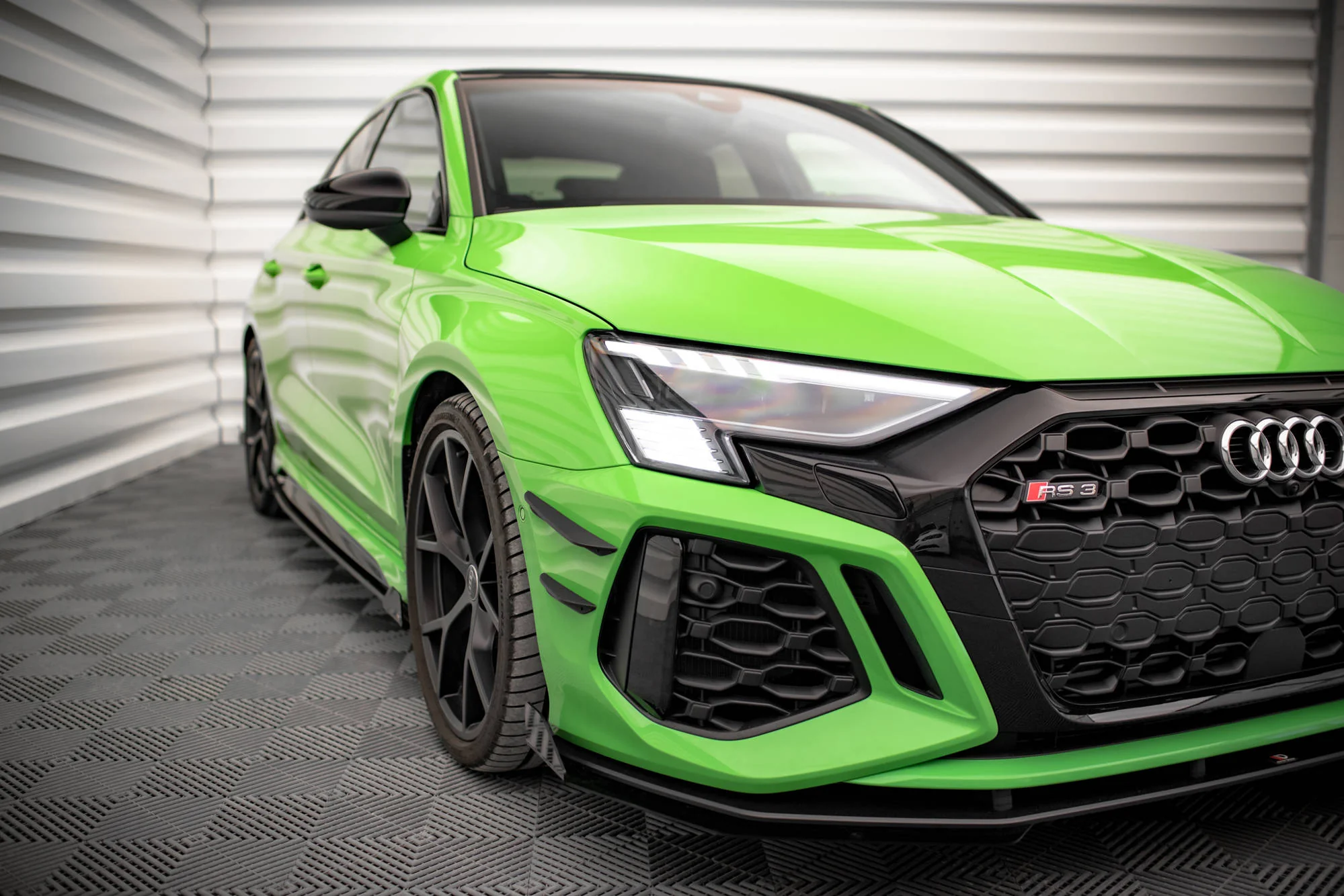 FRONT BUMPER WINGS (CANARDS) AUDI RS3 8Y - Image 3