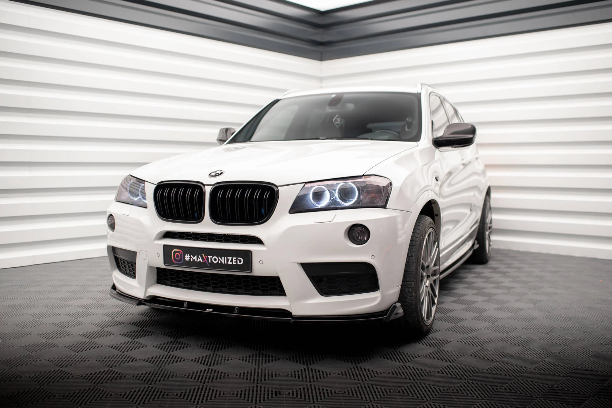 Front Splitter BMW X3 M-Pack F25 - Image 3