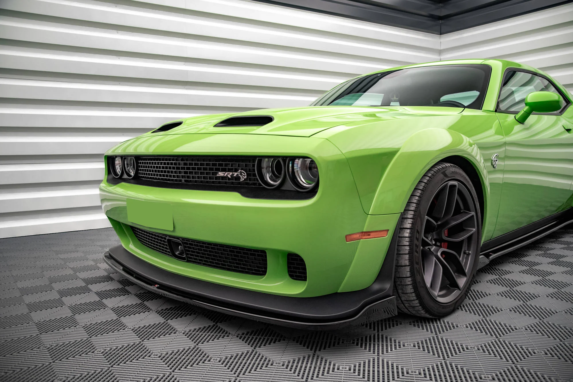 FRONT SPLITTER DODGE CHALLENGER SRT HELLCAT WIDEBODY MK3 - Image 4