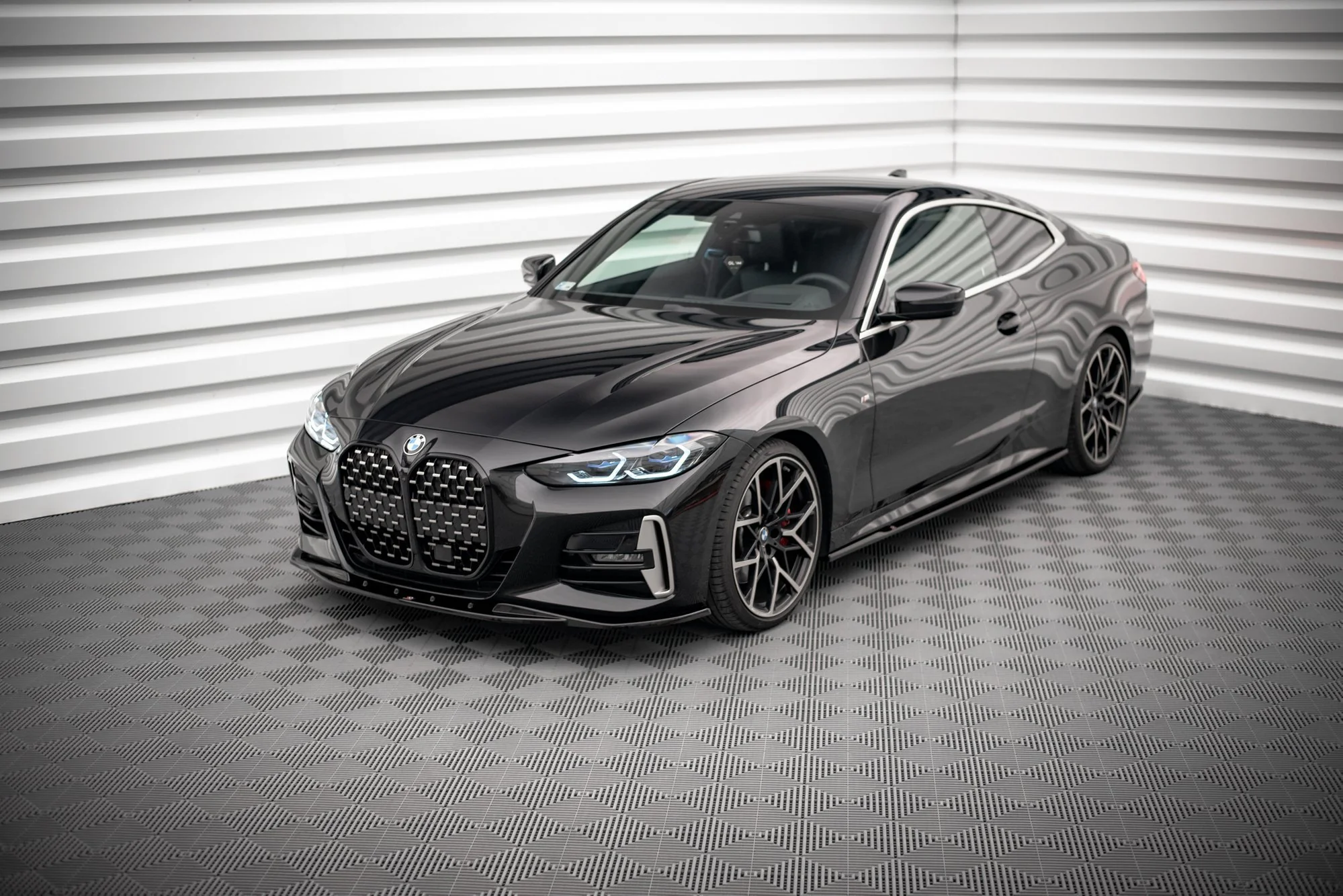 FRONT SPLITTER V.1 BMW 4 M-PACK G22 / M440I G22 - Image 3