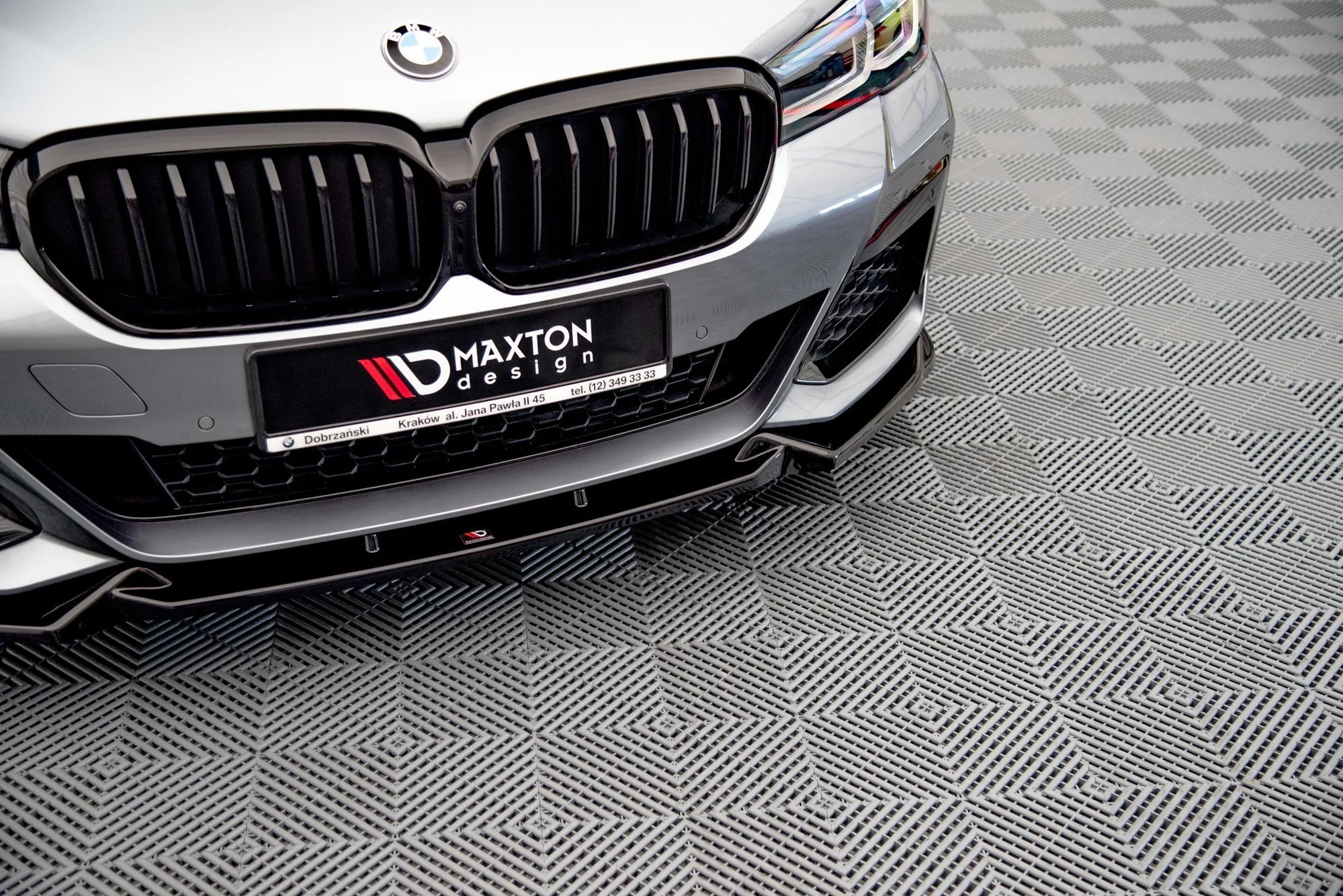 FRONT SPLITTER V.1 BMW 5 G30 FACELIFT M-PACK - Image 3