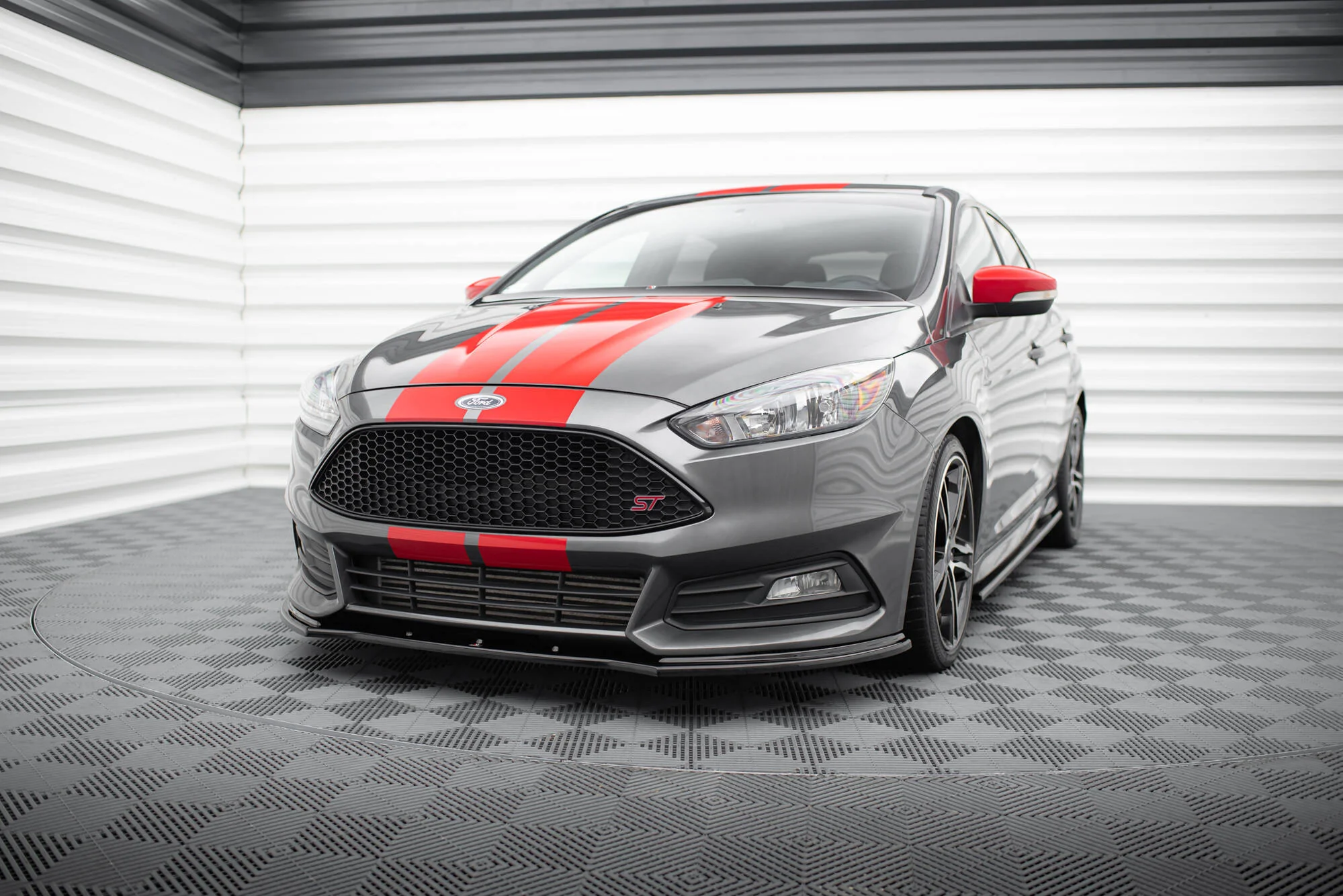 FRONT SPLITTER V.1 FORD FOCUS ST MK3 FL - Image 3