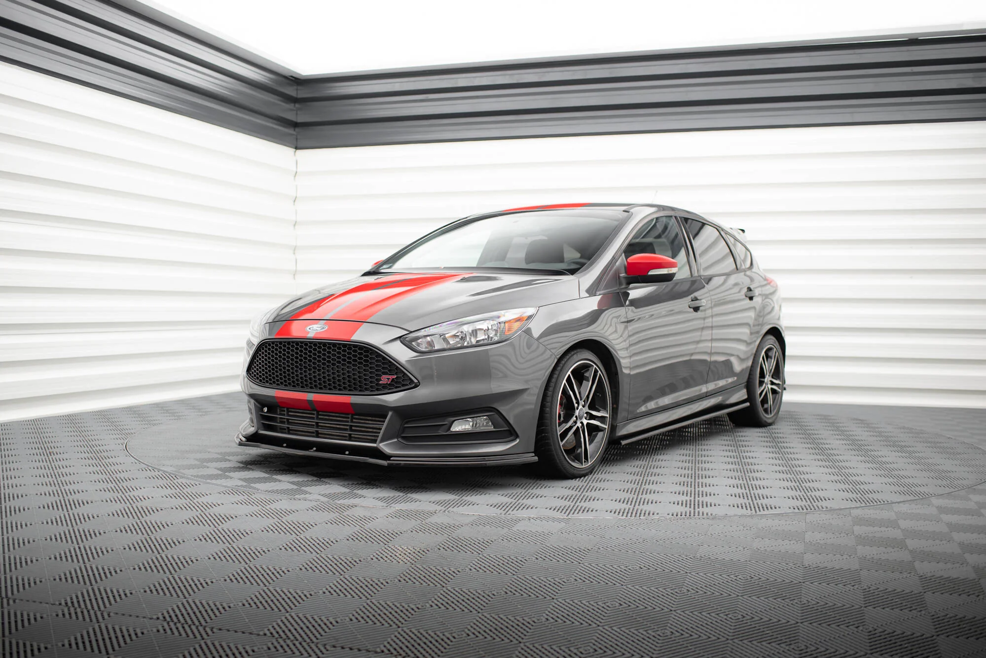 FRONT SPLITTER V.1 FORD FOCUS ST MK3 FL - Image 5