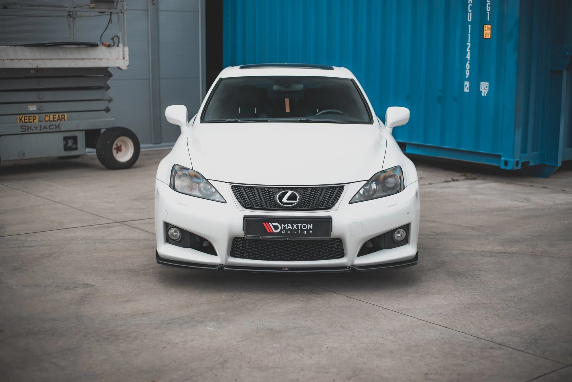 FRONT SPLITTER V.1 LEXUS IS F MK2 - Image 2