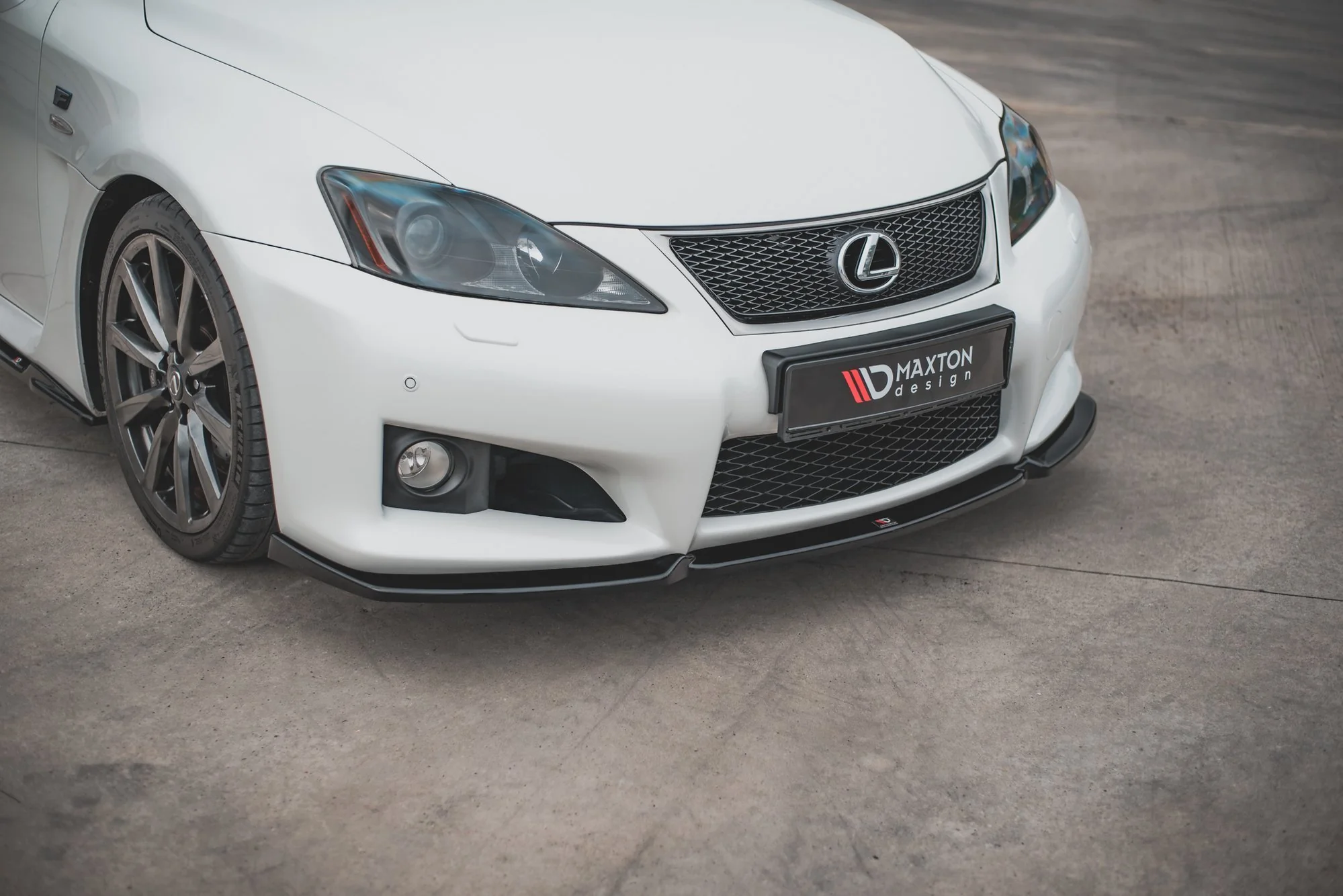 FRONT SPLITTER V.1 LEXUS IS F MK2 - Image 3