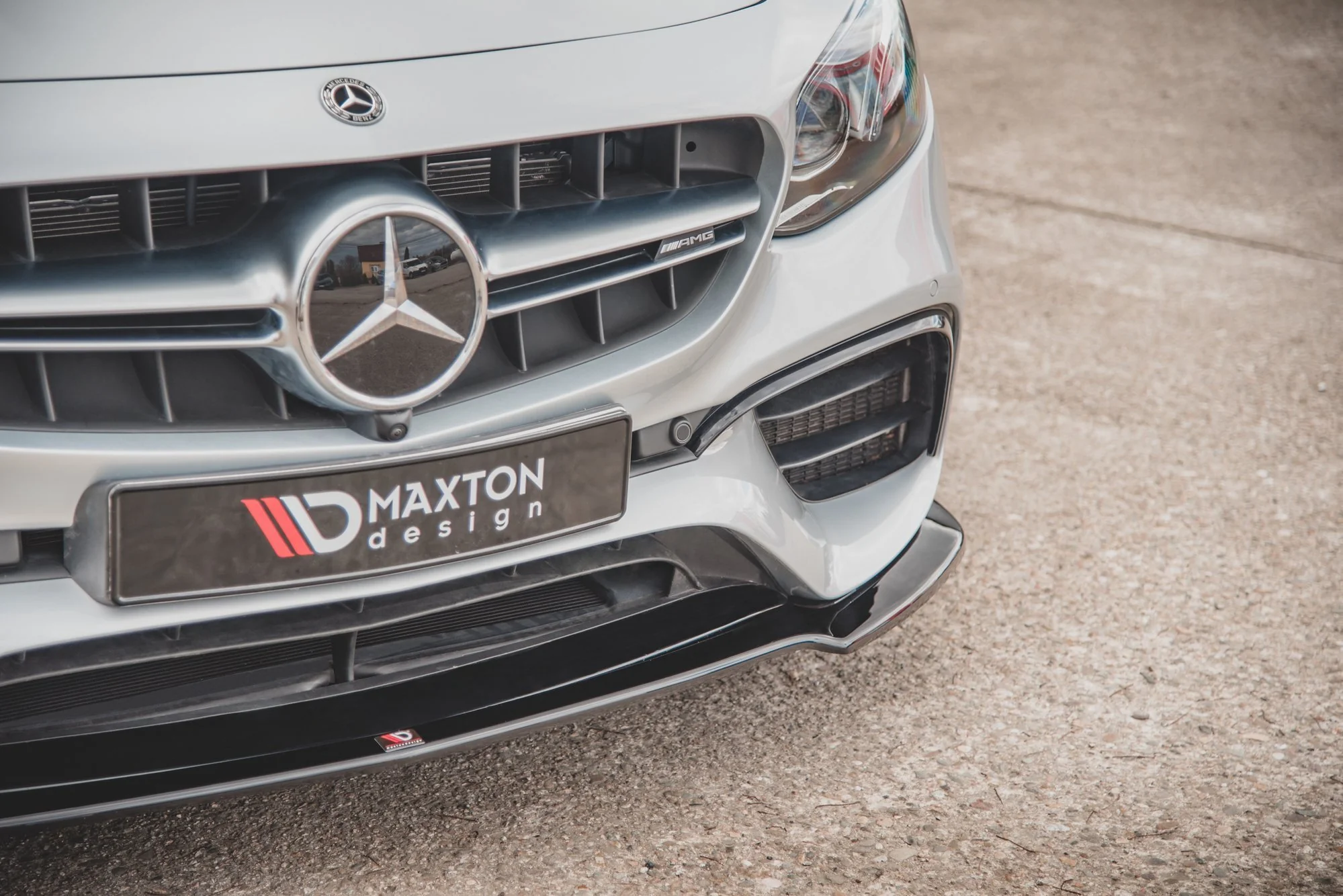 FRONT SPLITTER V.1 MERCEDES-BENZ E63 AMG ESTATE/SEDAN S213/W213 - Image 3