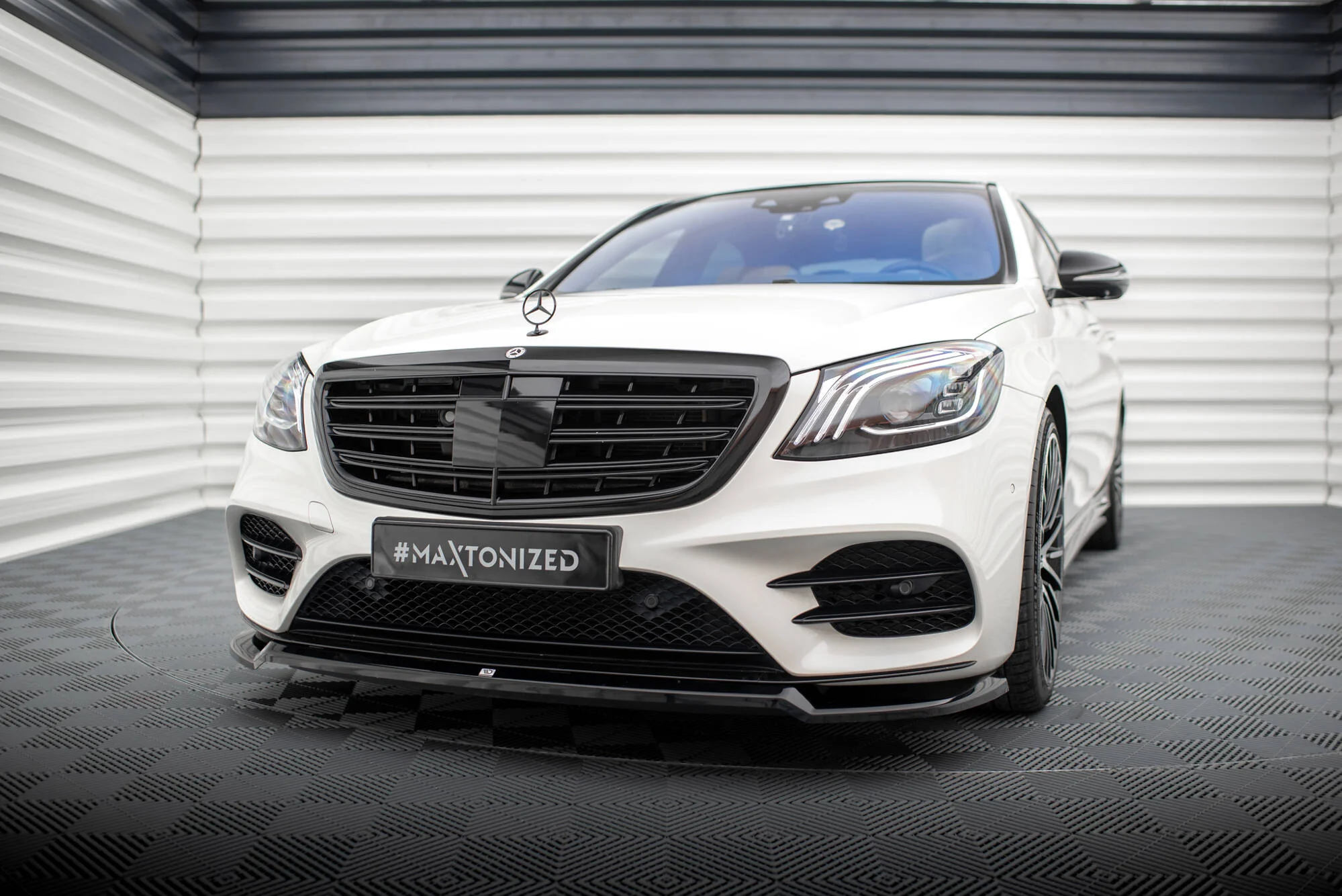FRONT SPLITTER V.1 MERCEDES-BENZ S AMG-LINE W222 FACELIFT - Image 3