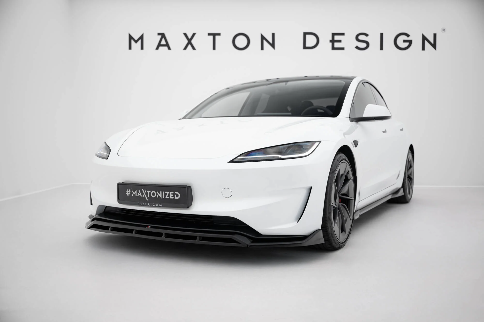 Front Splitter V.1 Tesla Model 3 Performance Mk1 Facelift - Image 3