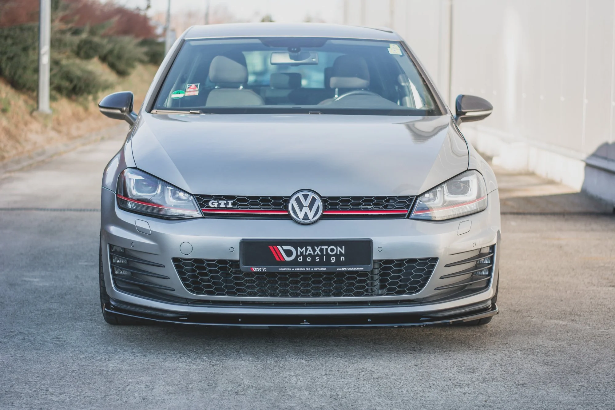 FRONT SPLITTER V.1 VW GOLF 7 GTI - Image 5