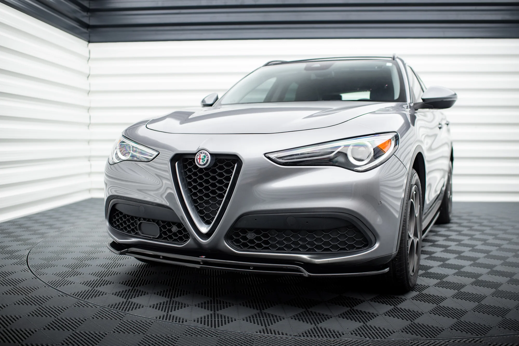 FRONT SPLITTER V.2 ALFA ROMEO STELVIO