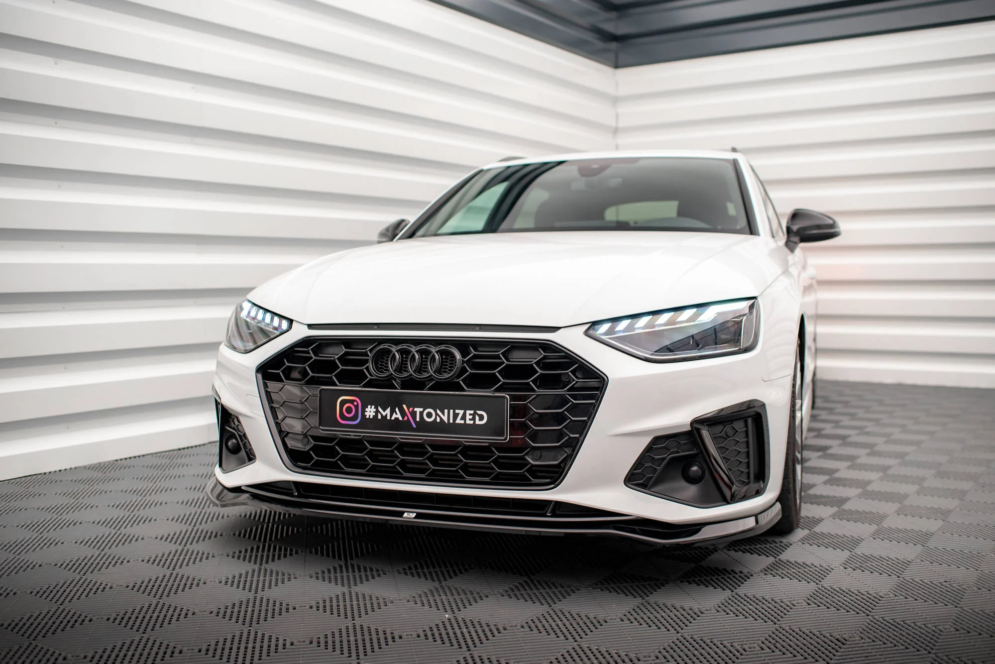 FRONT SPLITTER V.2 AUDI A4 S-LINE / S4 B9 FACELIFT - Image 2