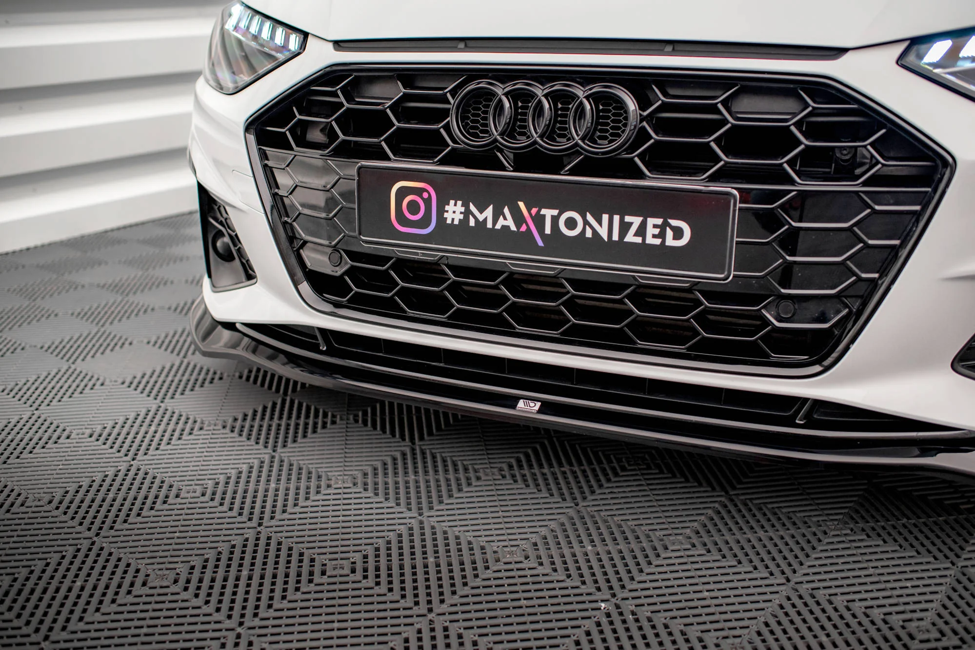FRONT SPLITTER V.2 AUDI A4 S-LINE / S4 B9 FACELIFT - Image 3