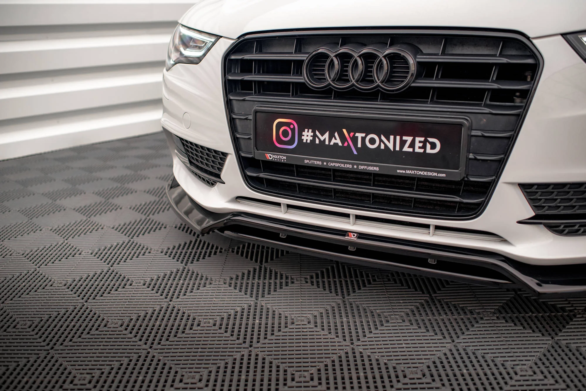 FRONT SPLITTER V.2 AUDI A5 COUPE 8T FACELIFT - Image 3