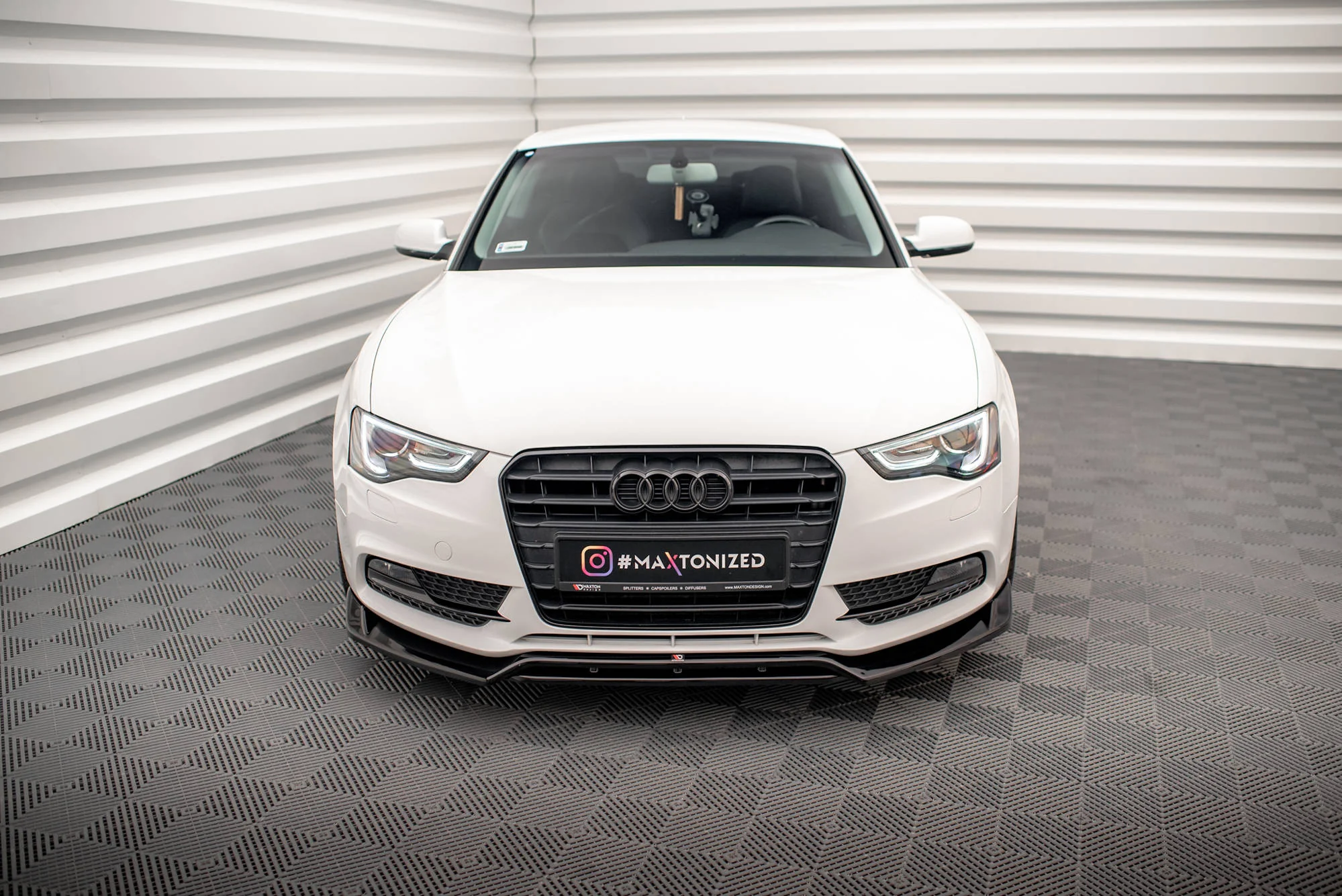FRONT SPLITTER V.2 AUDI A5 COUPE 8T FACELIFT - Image 4