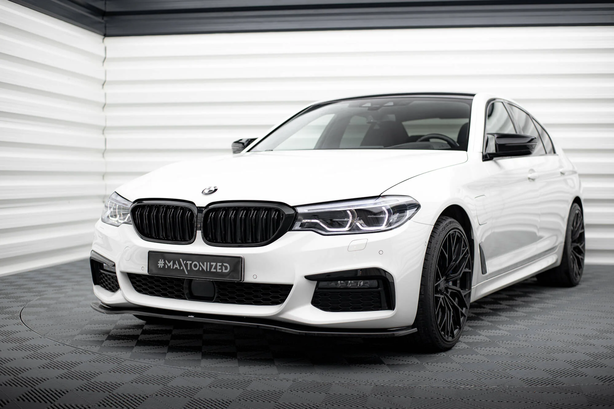 FRONT SPLITTER V.2 BMW 5 G30/ G31 M-PACK