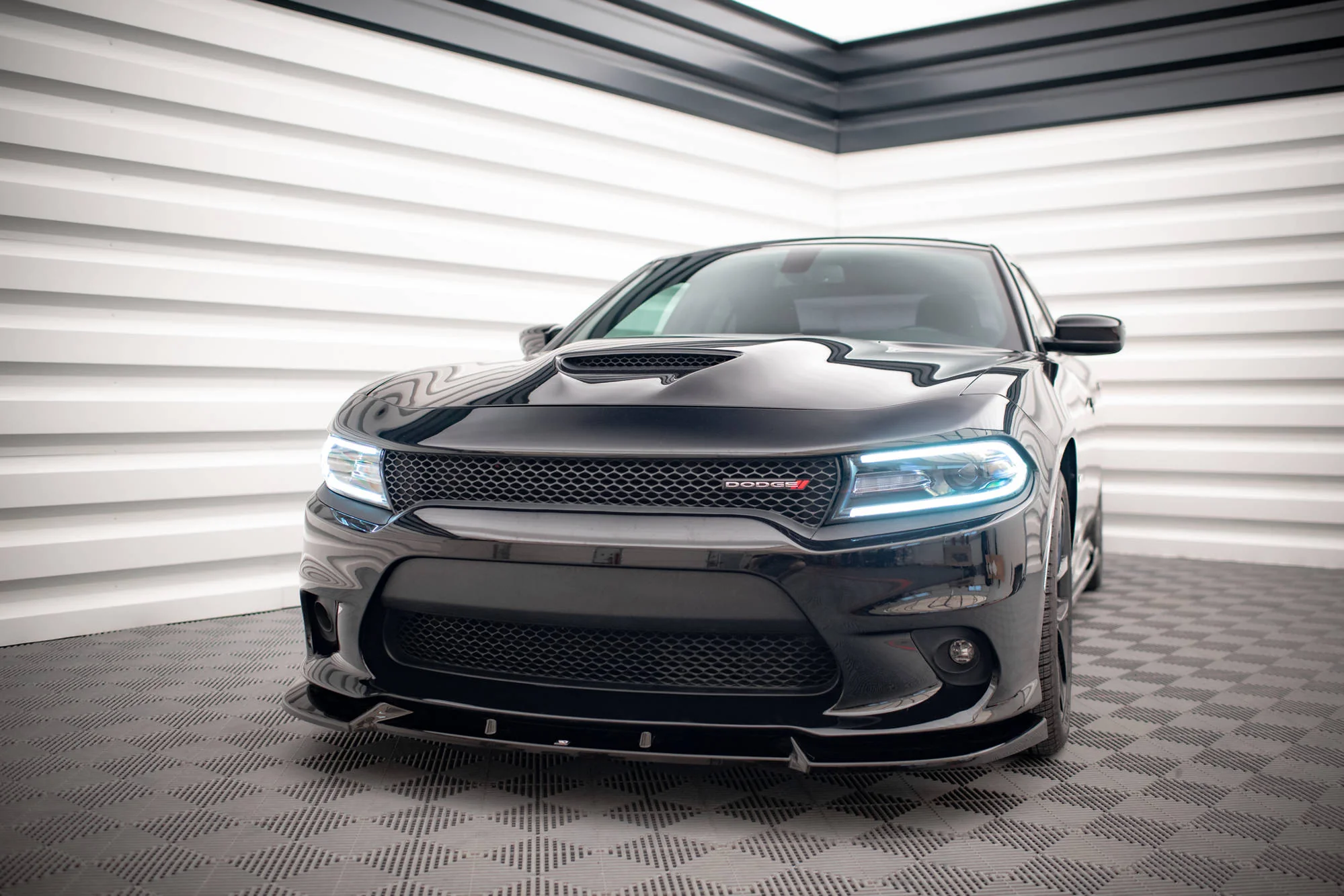 FRONT SPLITTER V.2 DODGE CHARGER SRT MK7 FACELIFT - Image 2
