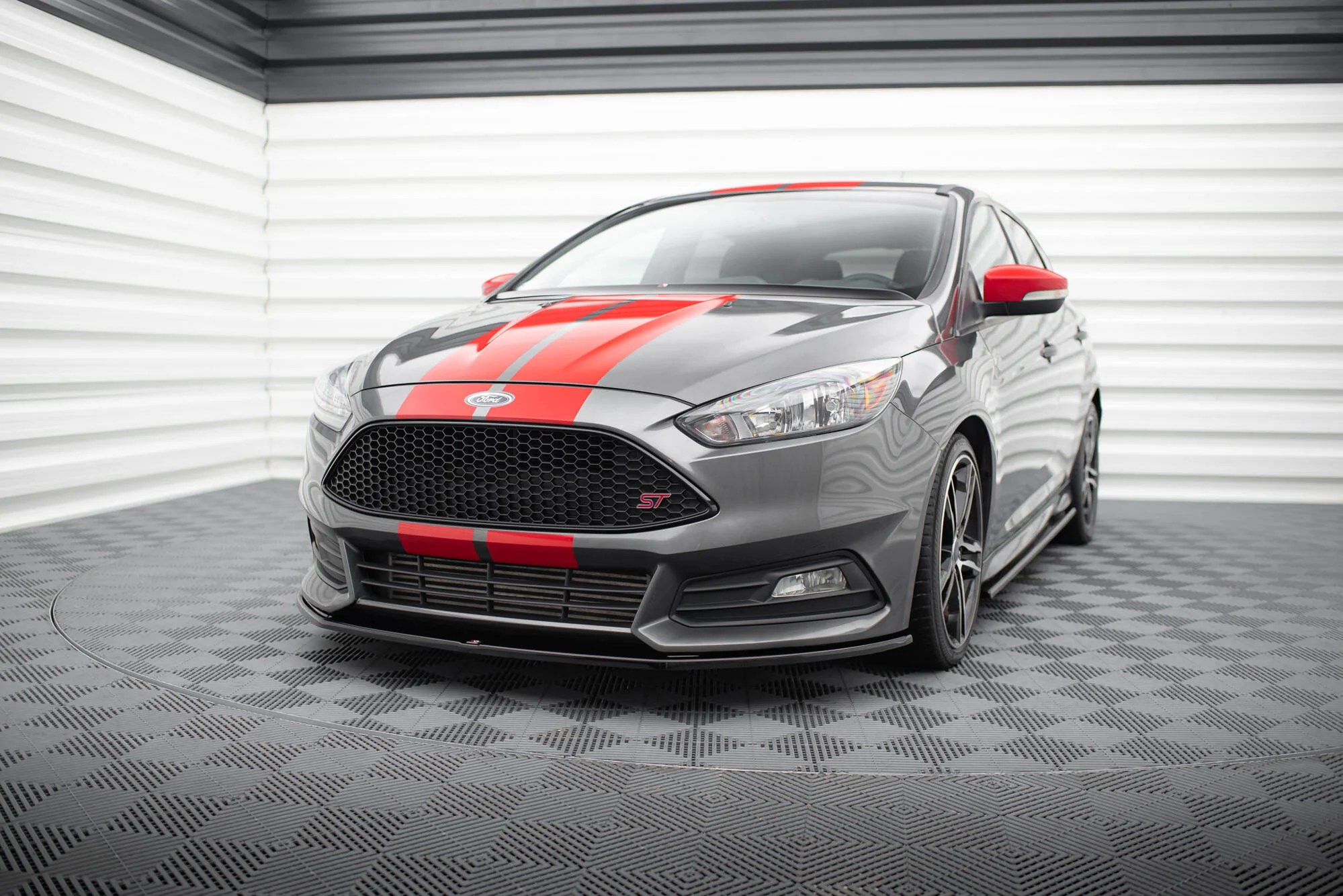 FRONT SPLITTER V.2 FORD FOCUS ST MK3 FL - Image 3