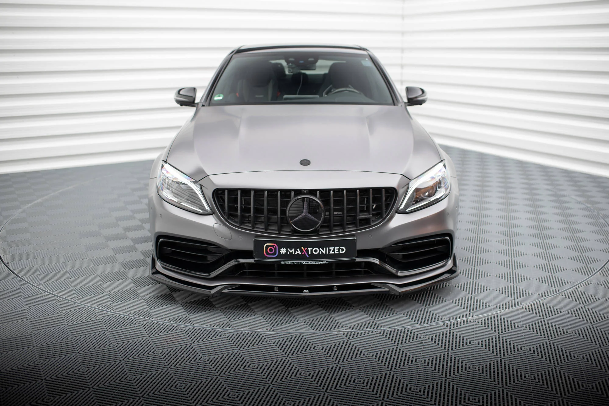 Front Splitter V.2 Mercedes-AMG C63 Sedan / Estate W205 Facelift - Image 3