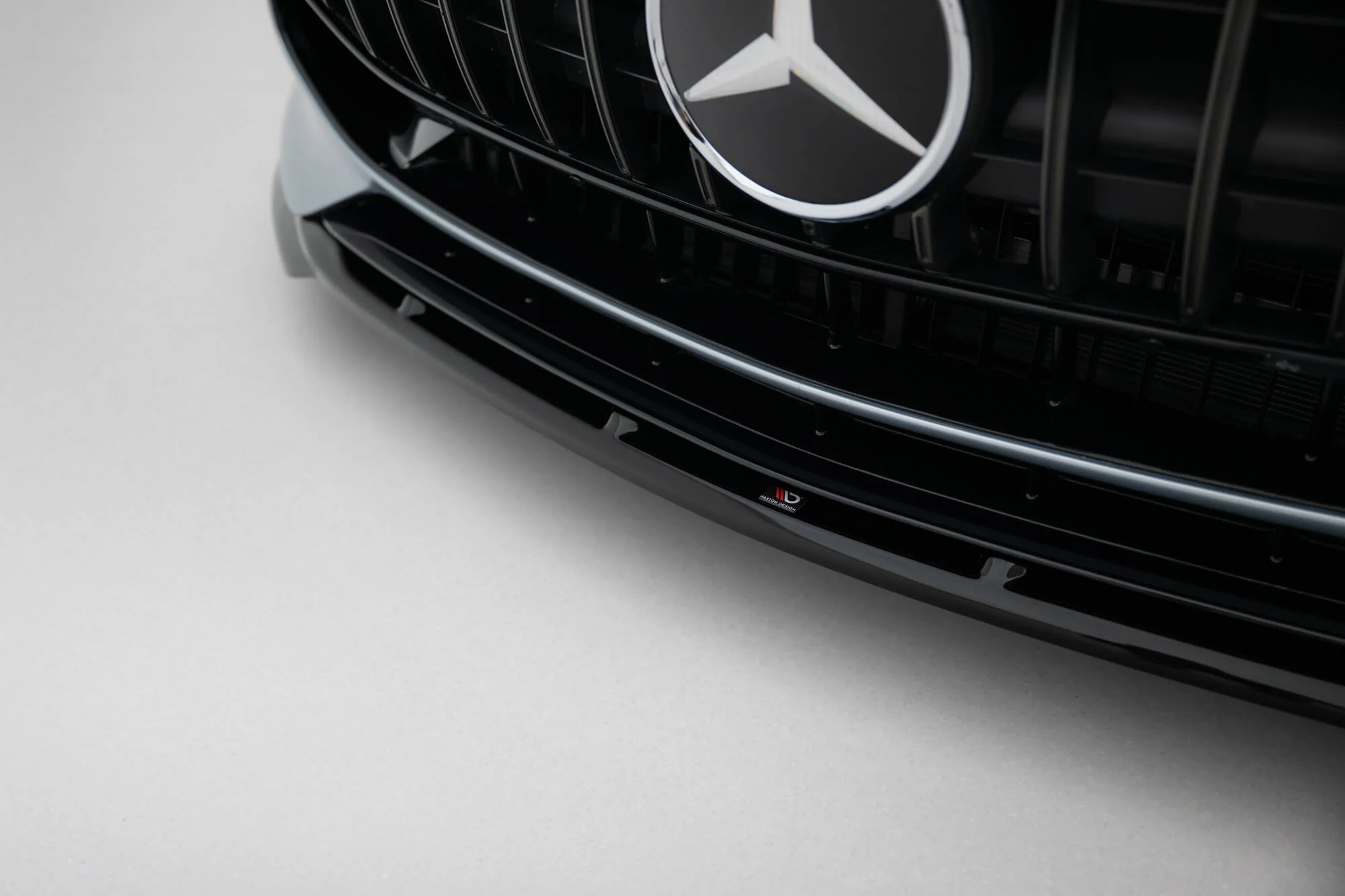 Front Splitter V.2 Mercedes-AMG GT 63 C192 - Image 5