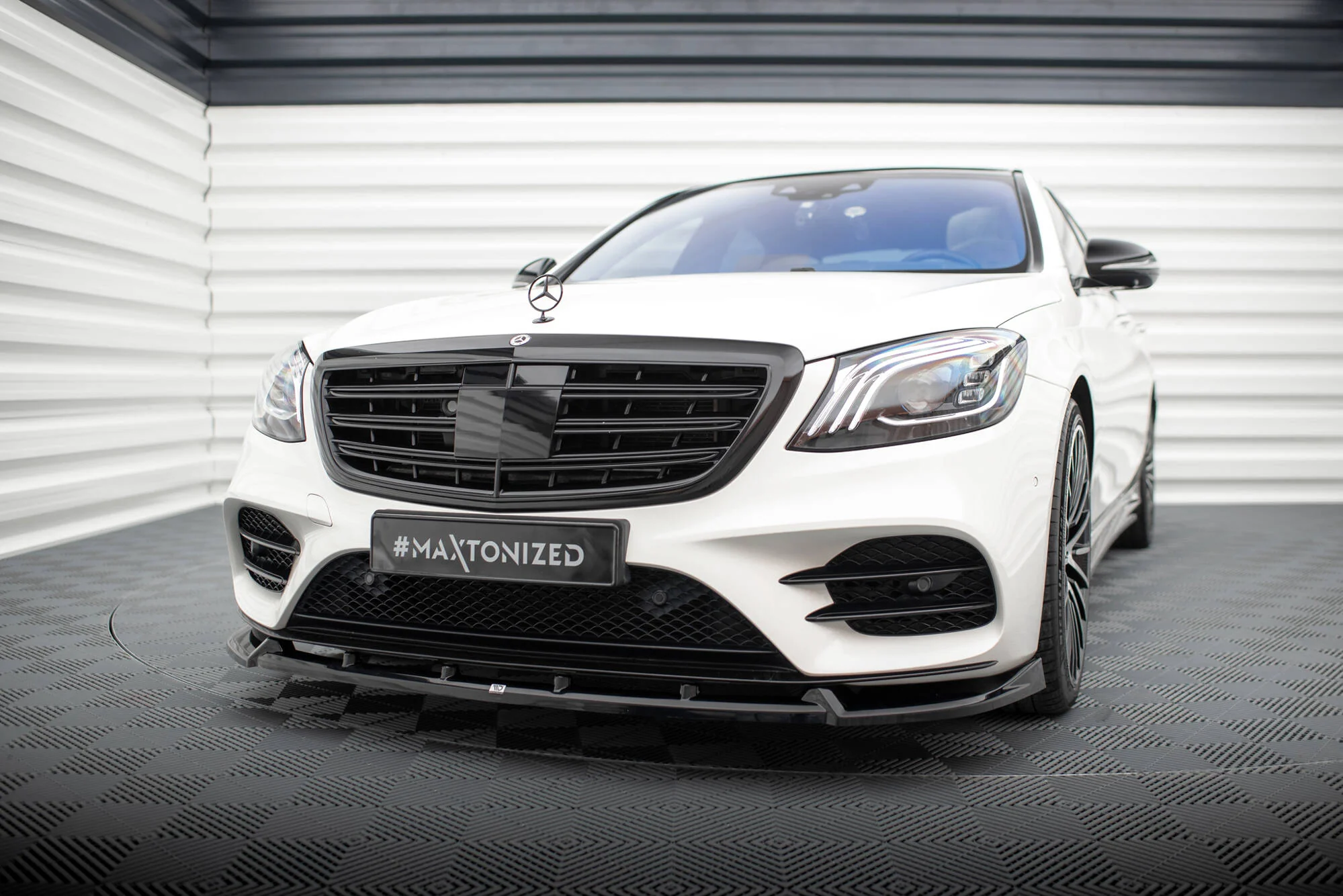 FRONT SPLITTER V.2 MERCEDES-BENZ S AMG-LINE W222 FACELIFT - Image 3