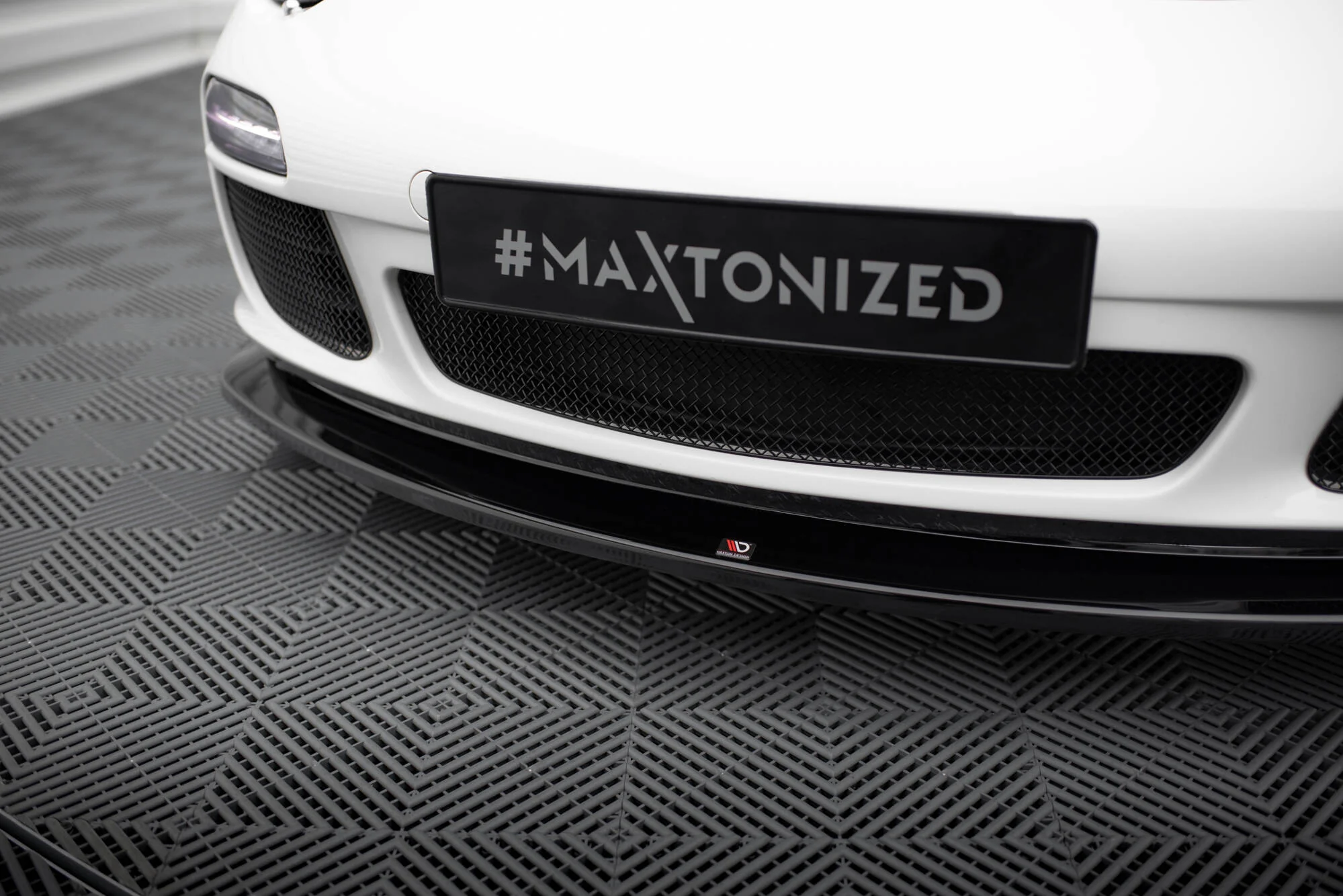 Front Splitter V.2 Porsche 911 Carrera 997 Facelift - Image 4