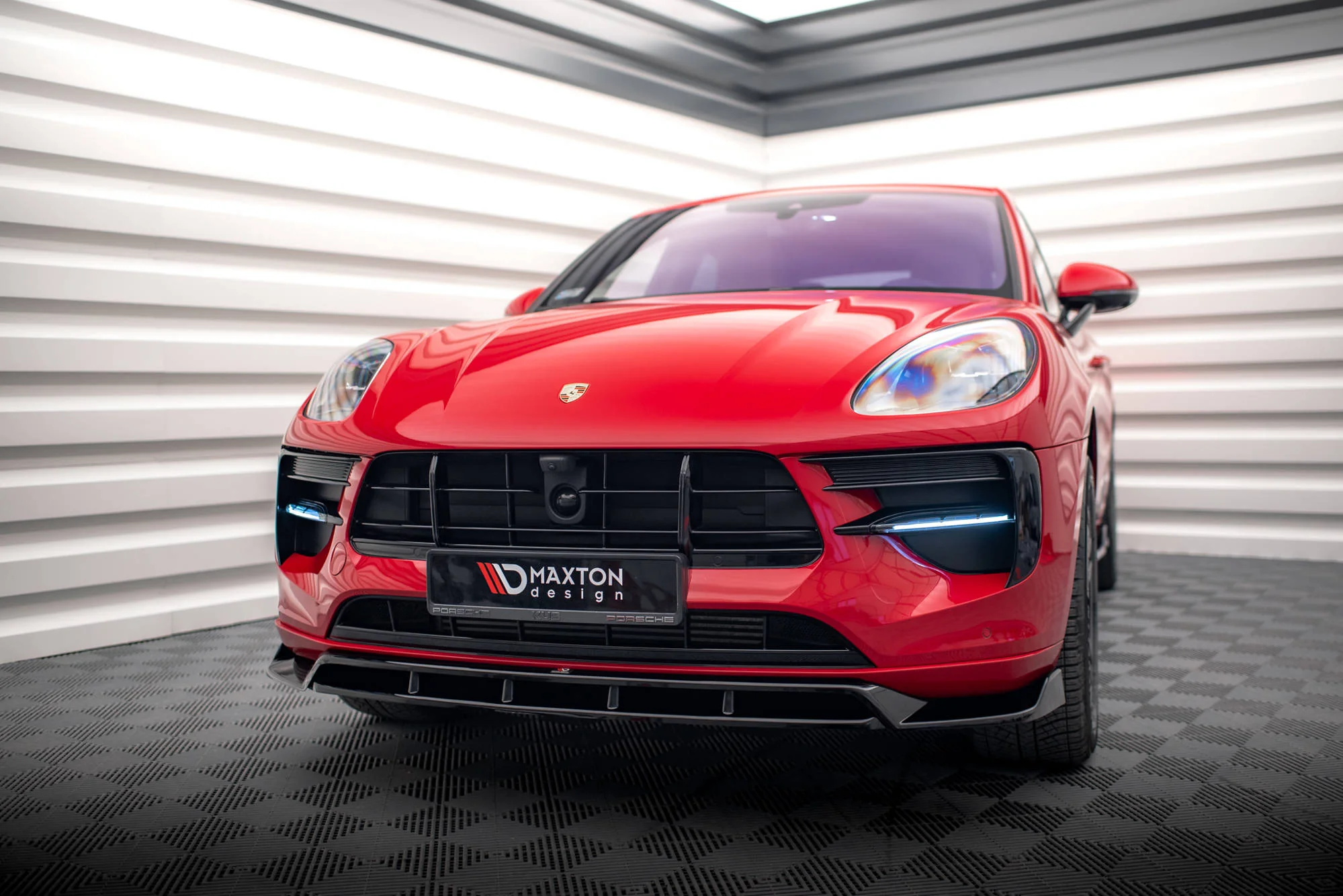 Front Splitter V.2 Porsche Macan GTS / Sport Design Mk1 Facelift - Image 3