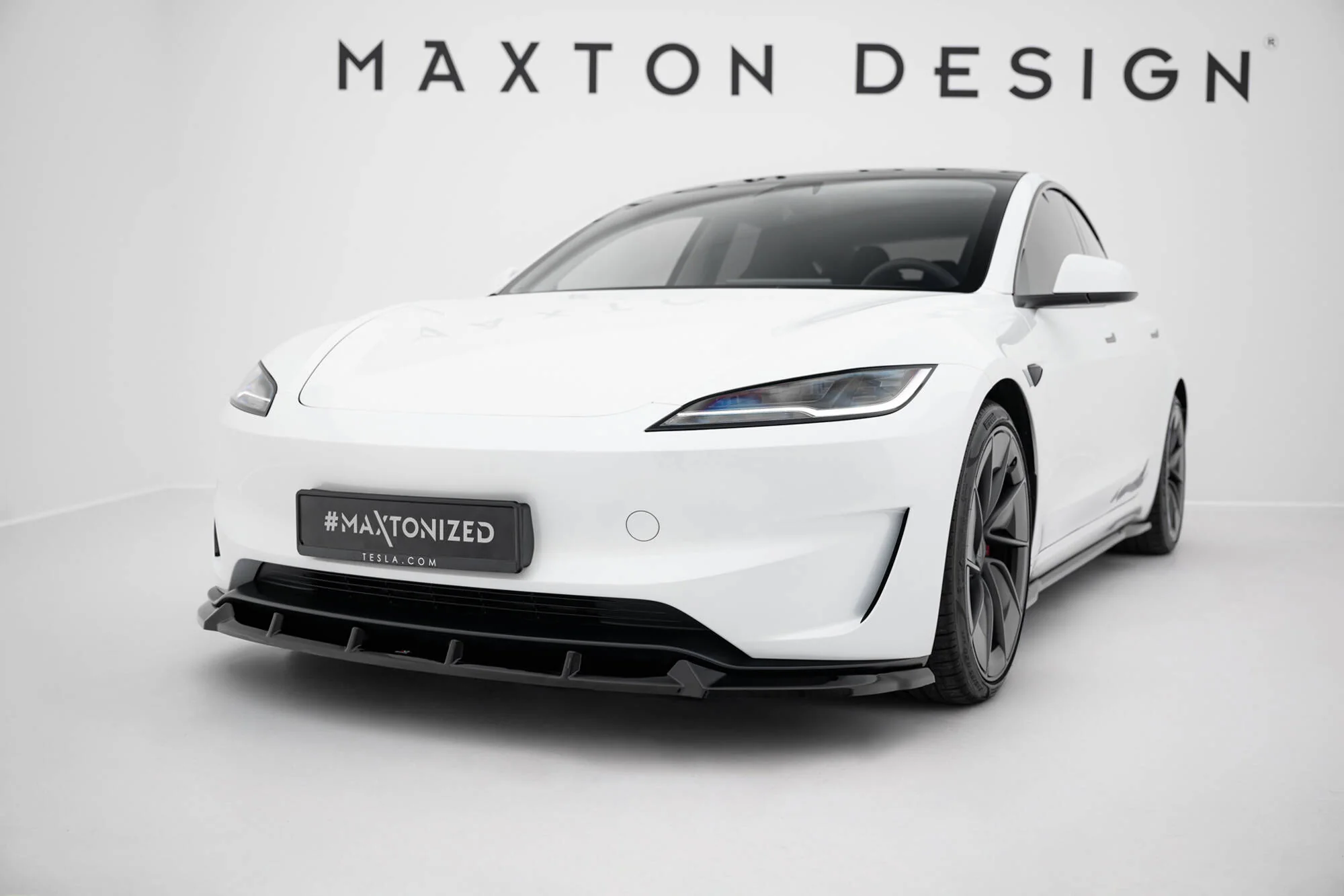 Front Splitter V.2 Tesla Model 3 Performance Mk1 Facelift - Image 3