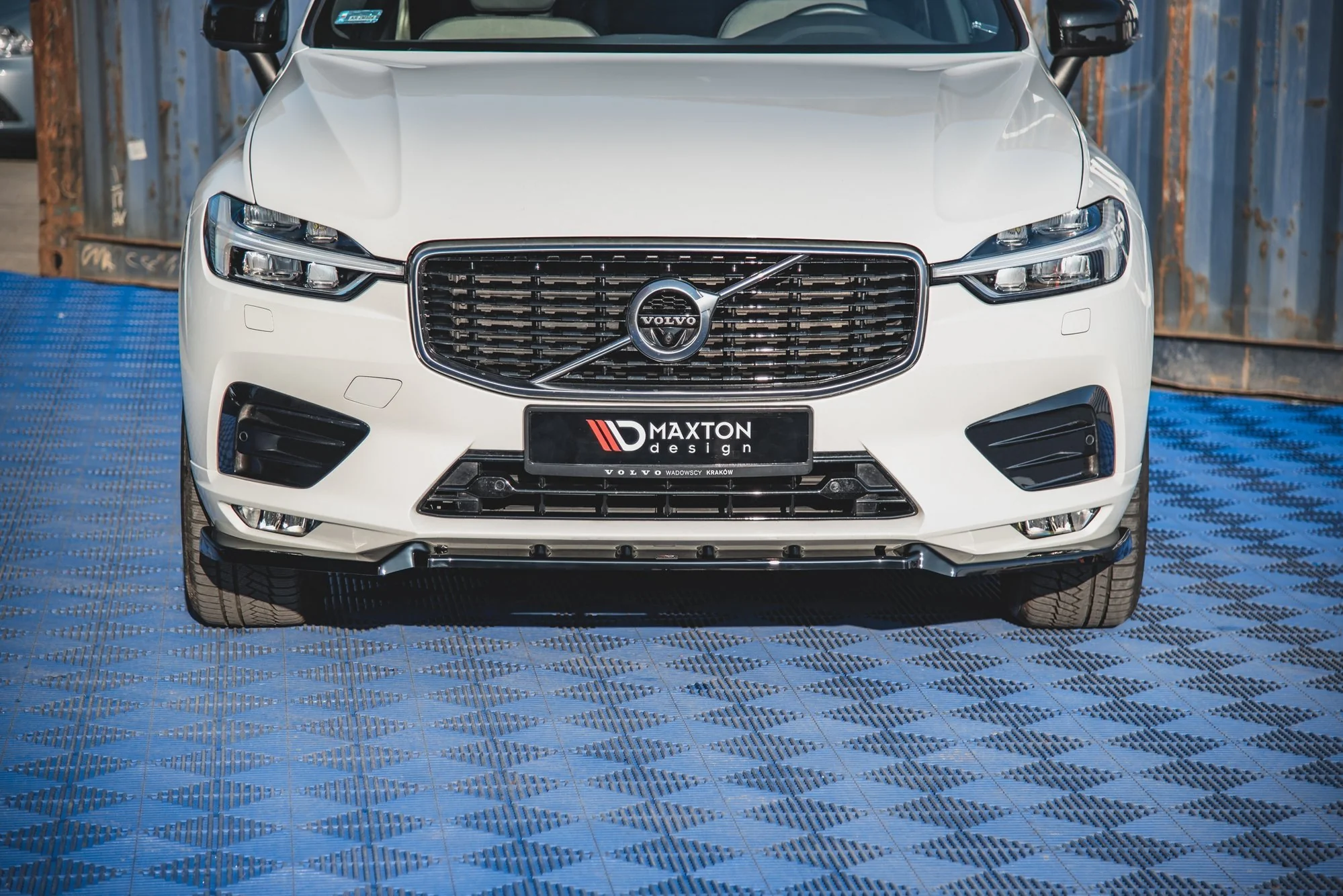 FRONT SPLITTER V.2 VOLVO XC60 MK2 R-DESIGN - Image 4