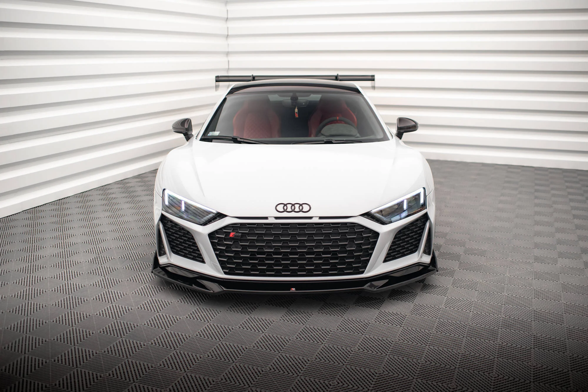 FRONT SPLITTER V.3 + FLAPS AUDI R8 MK2 FACELIFT - Image 4