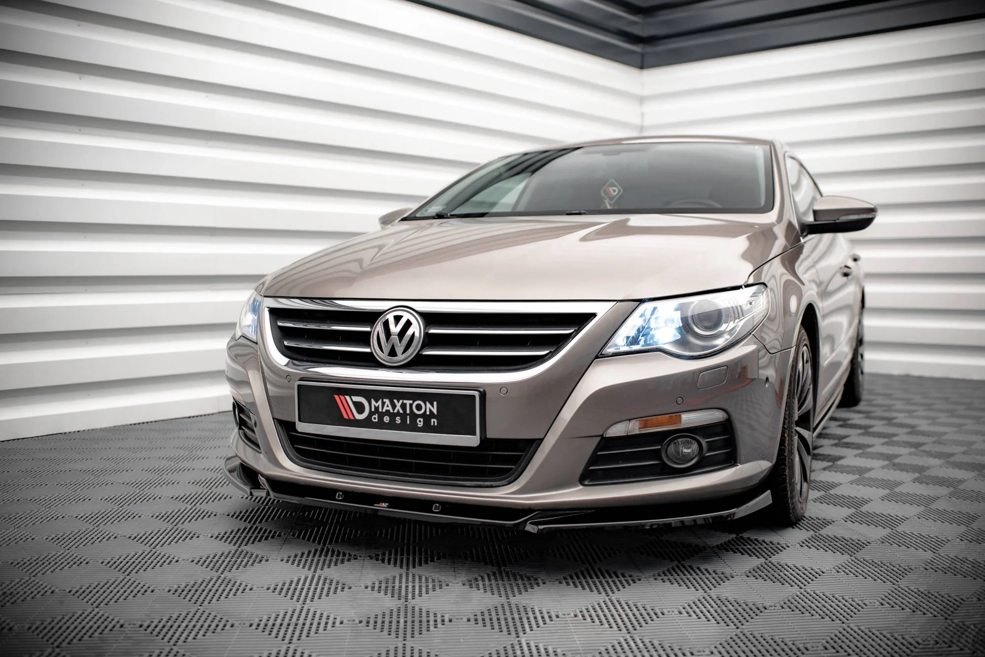 FRONT SPLITTER V.4 VOLKSWAGEN PASSAT CC - Image 4