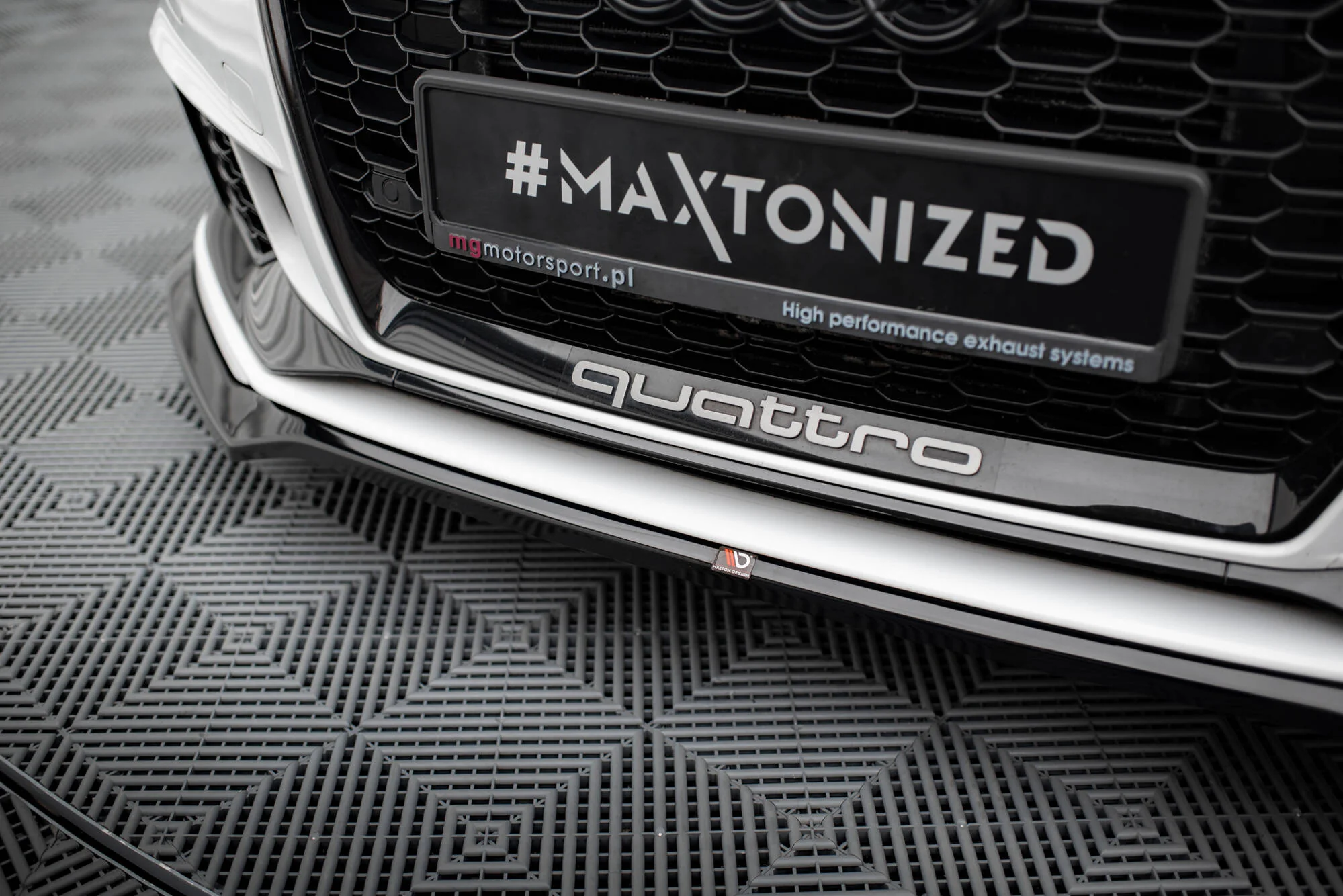 FRONT SPLITTER V.5 AUDI RS3 SEDAN 8V FACELIFT - Image 4