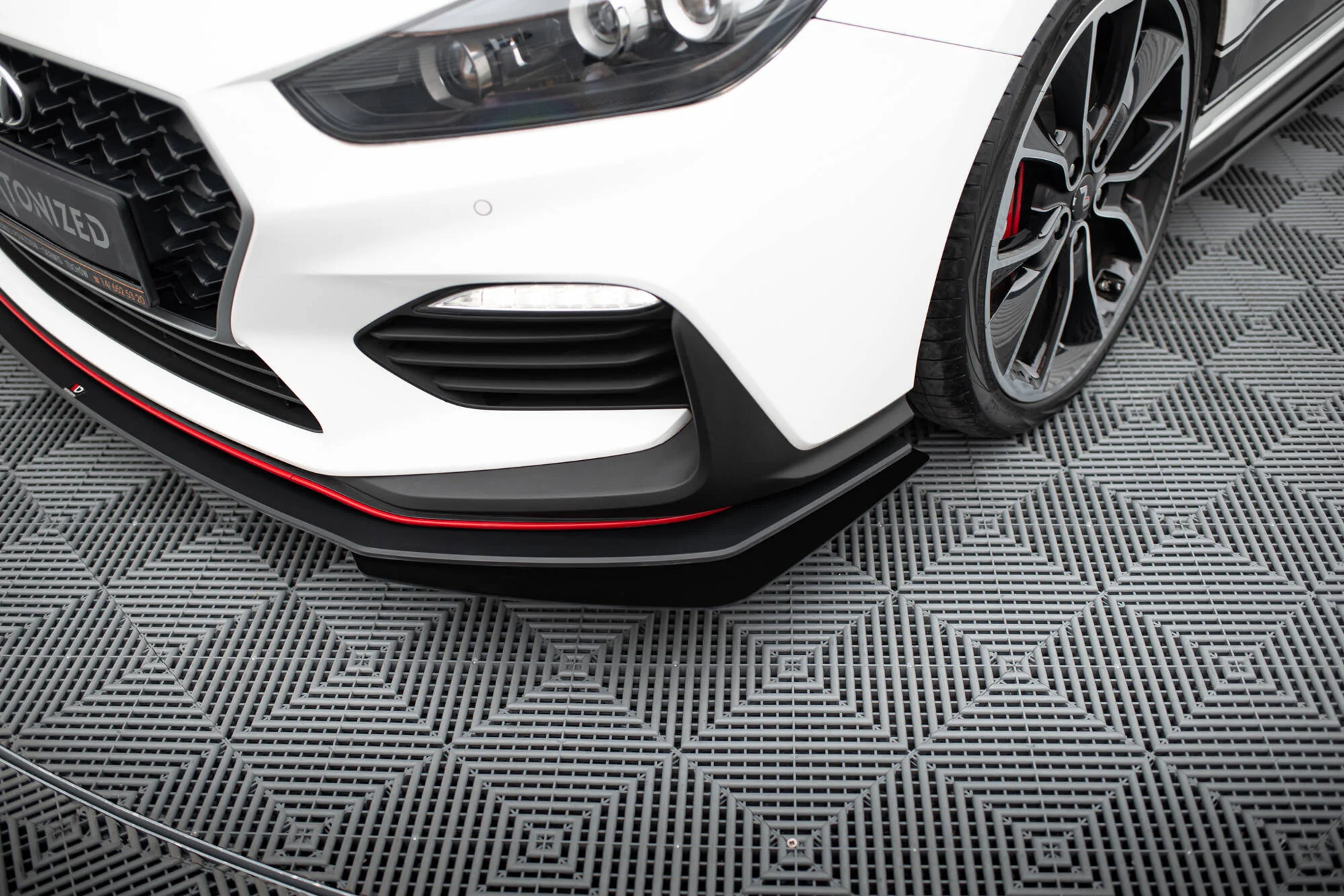 RACING DURABILITY FRONT SPLITTER + FLAPS HYUNDAI I30 N MK3 (ELANTRA GT) HATCHBACK / FASTBACK - Image 5