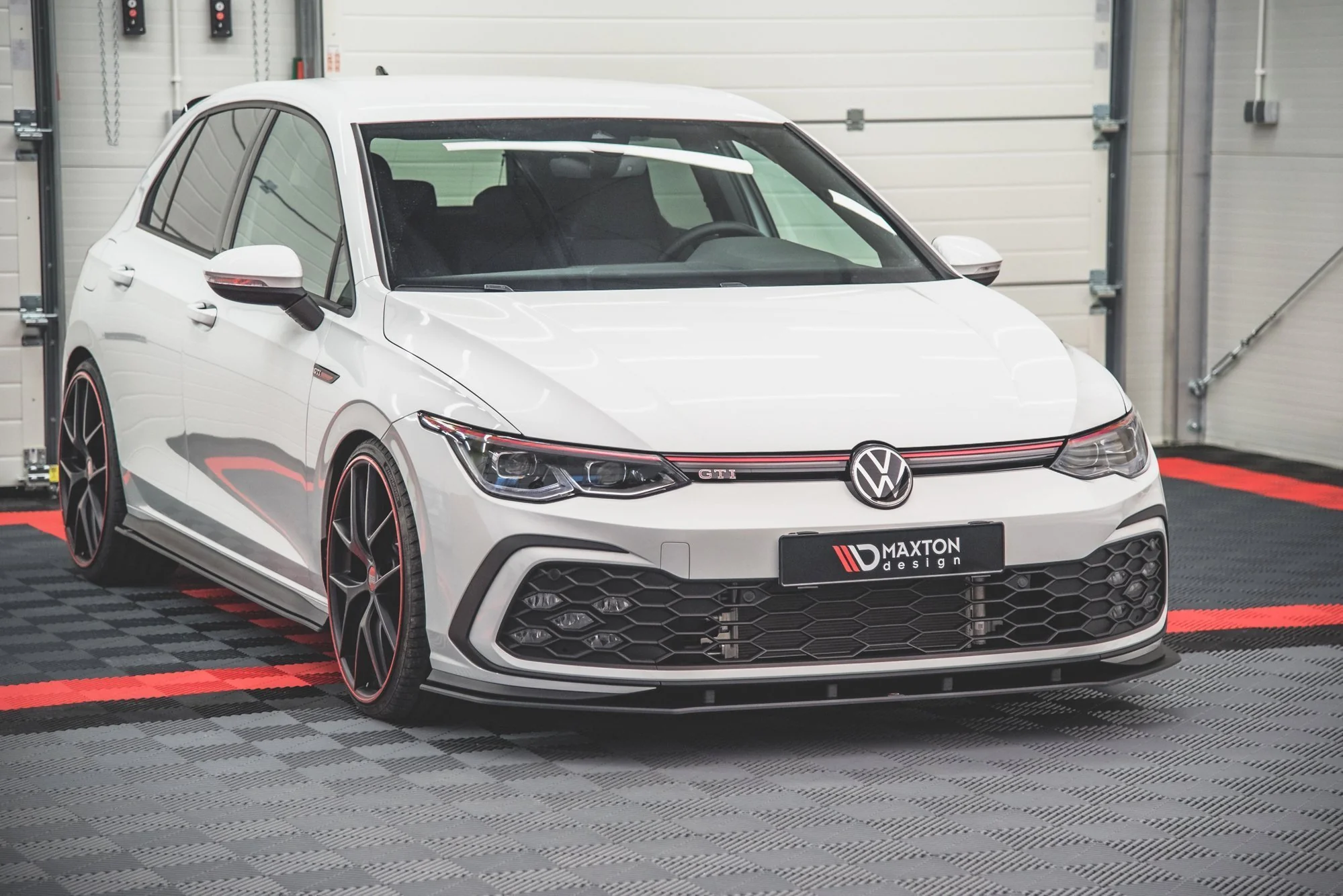 RACING DURABILITY FRONT SPLITTER VOLKSWAGEN GOLF 8 GTI / R-LINE - Image 4