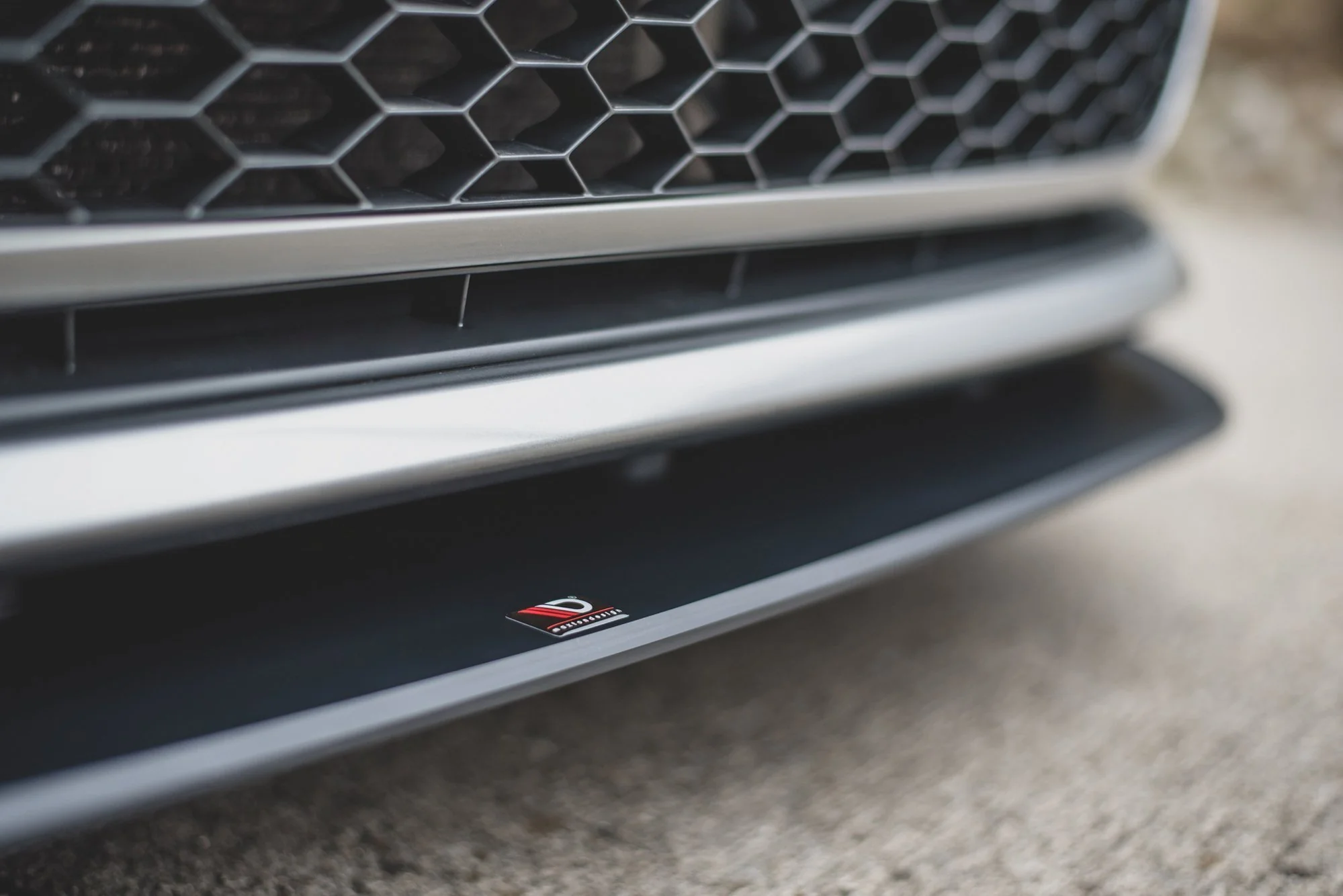 RACING DURABILITY FRONT SPLITTER VW GOLF 7 GTI - Image 4