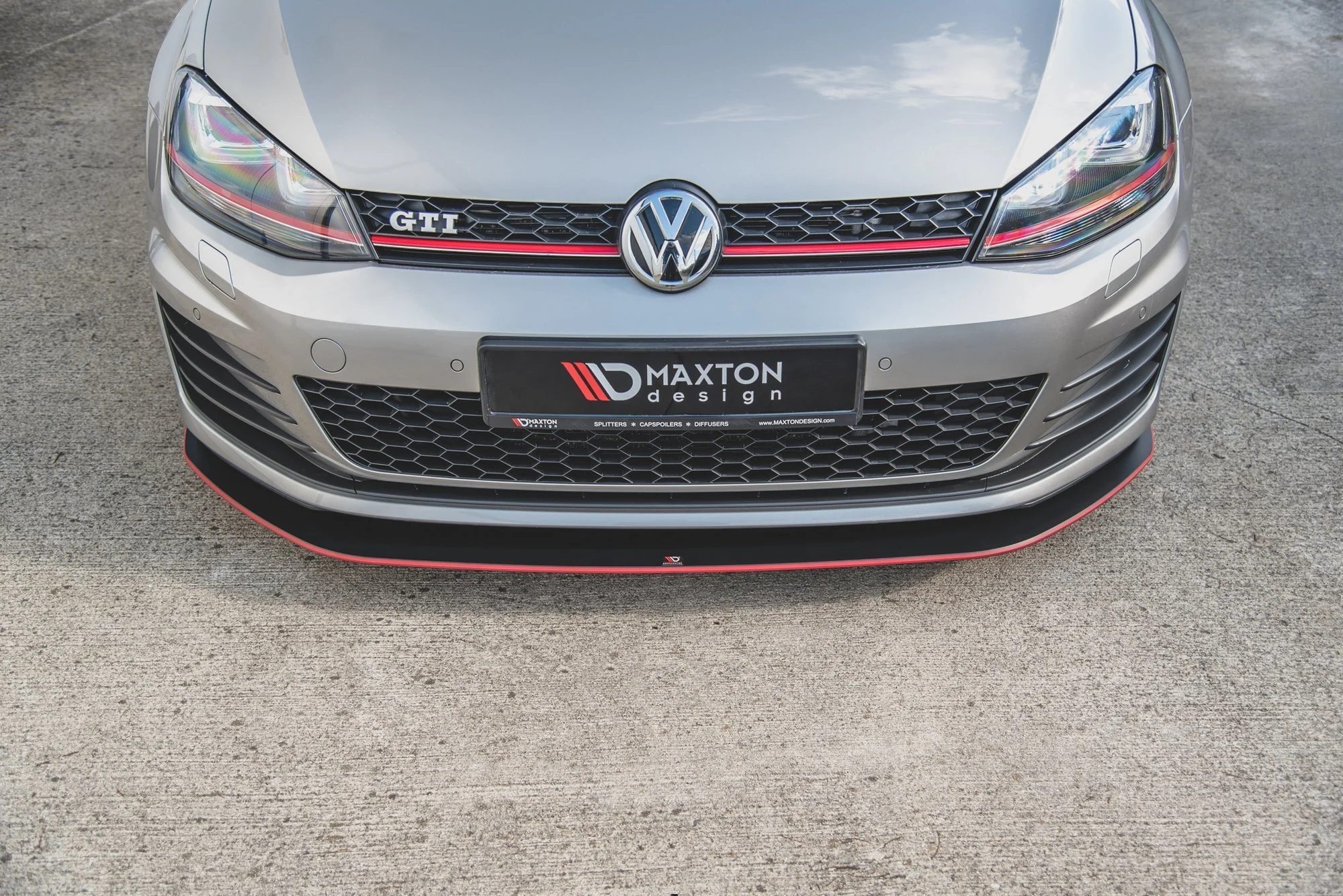 RACING DURABILITY FRONT SPLITTER VW GOLF 7 GTI - Image 9