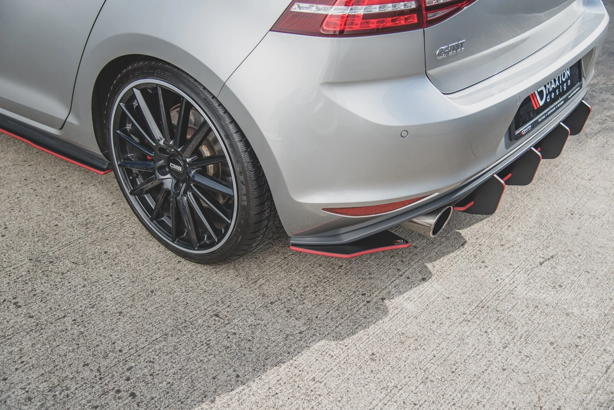RACING DURABILITY REAR SIDE SPLITTERS V.2 VW GOLF 7 GTI - Image 10