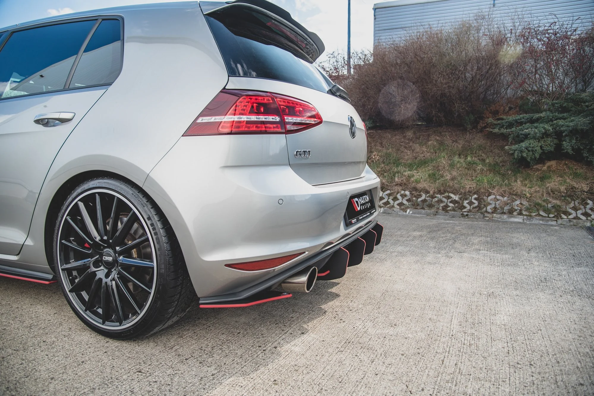 RACING DURABILITY REAR SIDE SPLITTERS V.2 VW GOLF 7 GTI - Image 2